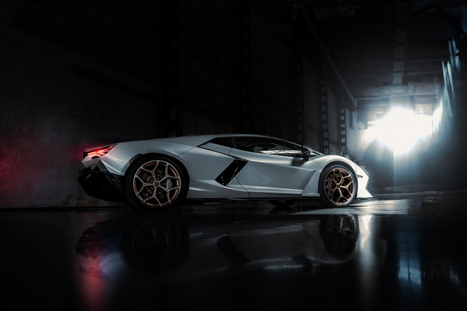 Lamborghini Revuleto