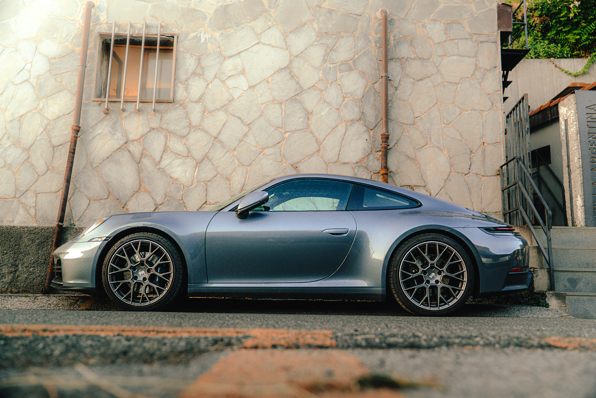 Porsche 911 Carrera