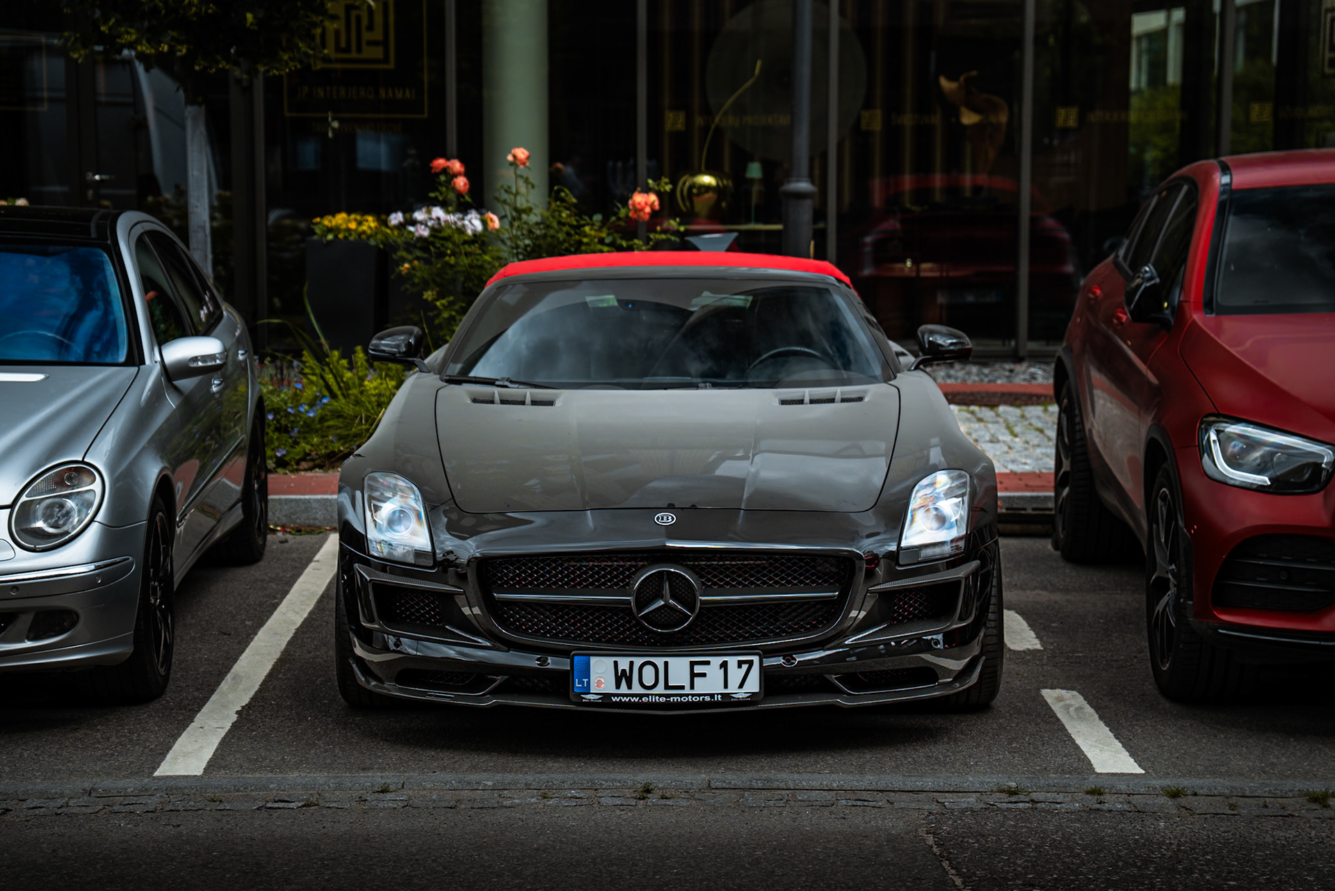 Mercedes-Benz SLS AMG