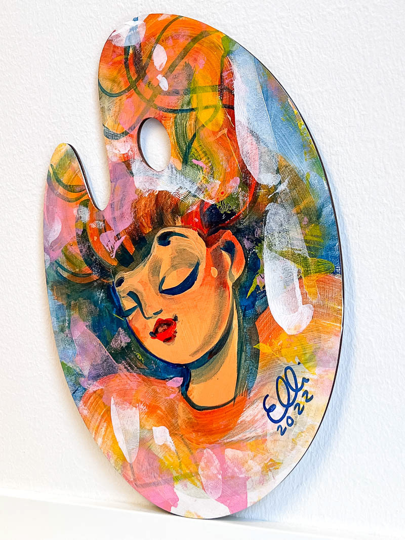 Unique artwork by Elli Maanpää displayed.