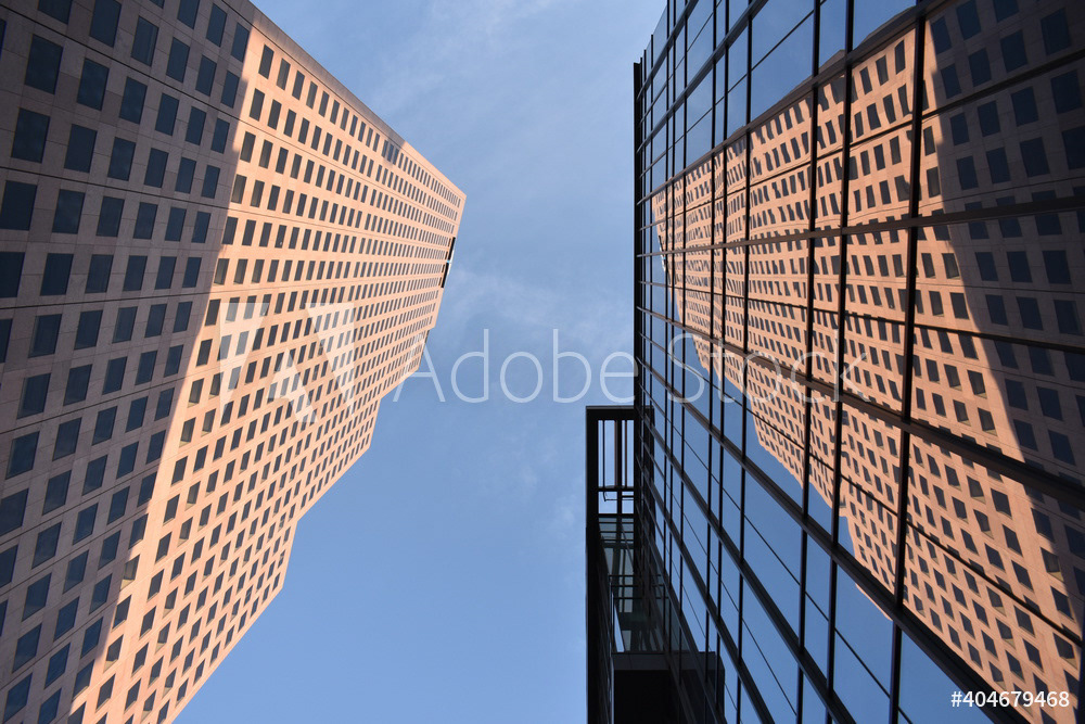 Downtown Atlanta Skyscraper & Reflection