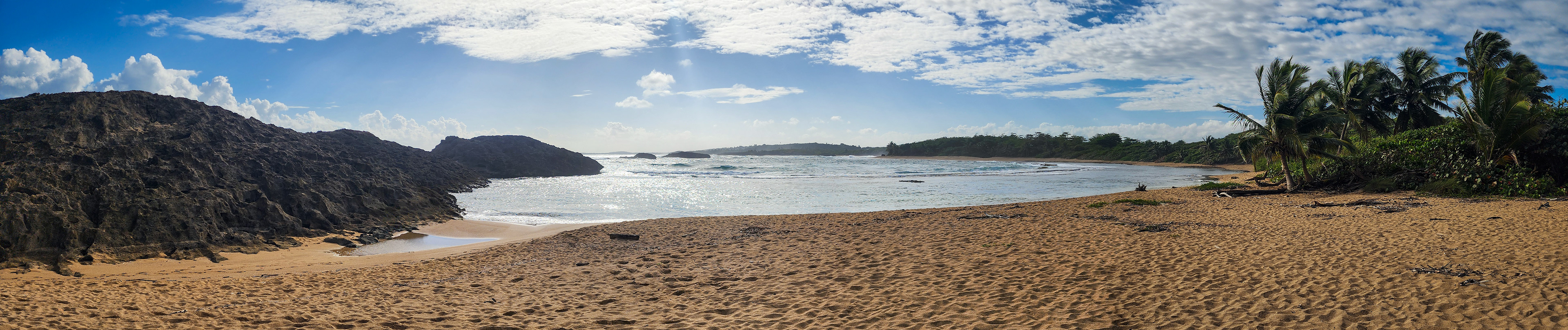 Playa La Esperanza, Barceloneta, Manati, Puerto Rico
