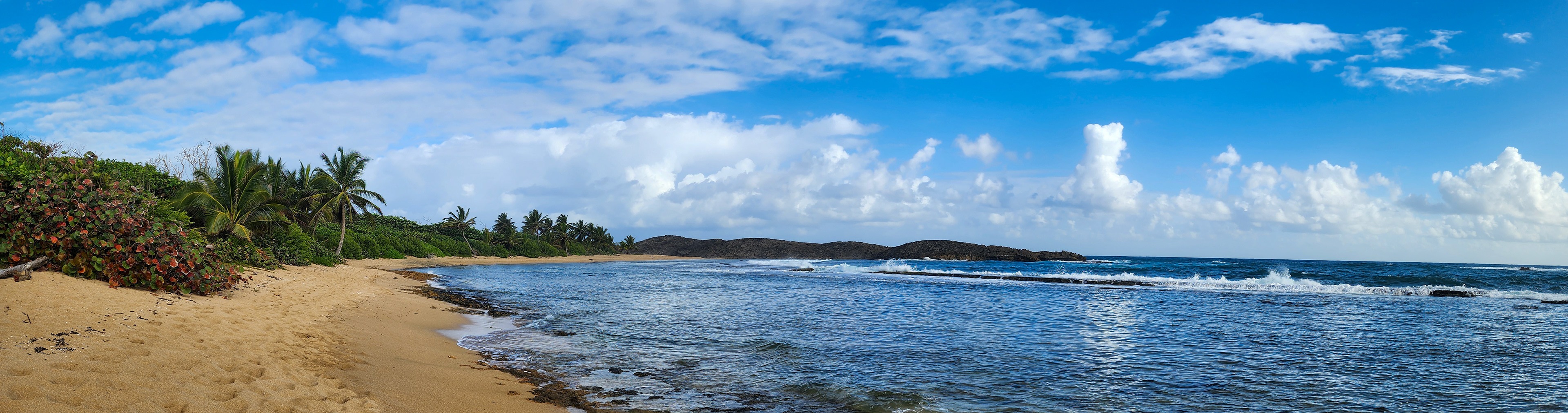 Playa La Esperanza, Barceloneta, Manati, Puerto Rico