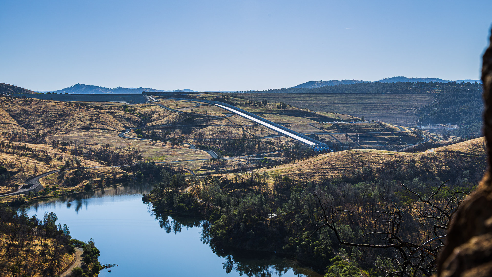 Thermalito diversion pool and the damn and spillway at lake oroville