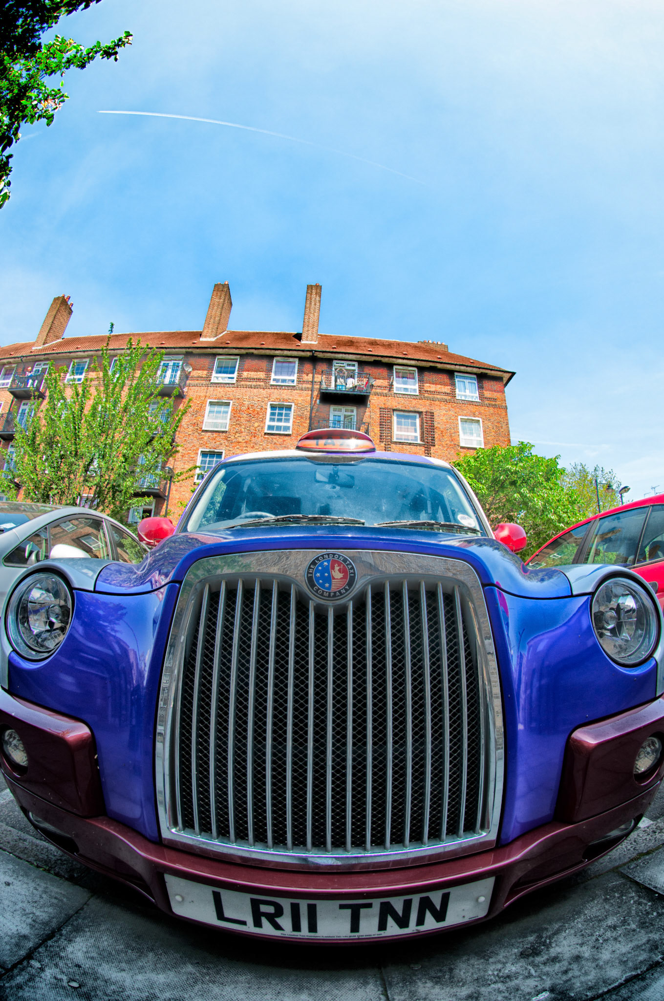 While on a day of using just my fisheye. I put my camera away at the end of the day and walked past this taxi, only to suddely realise and do a quick U-turn.