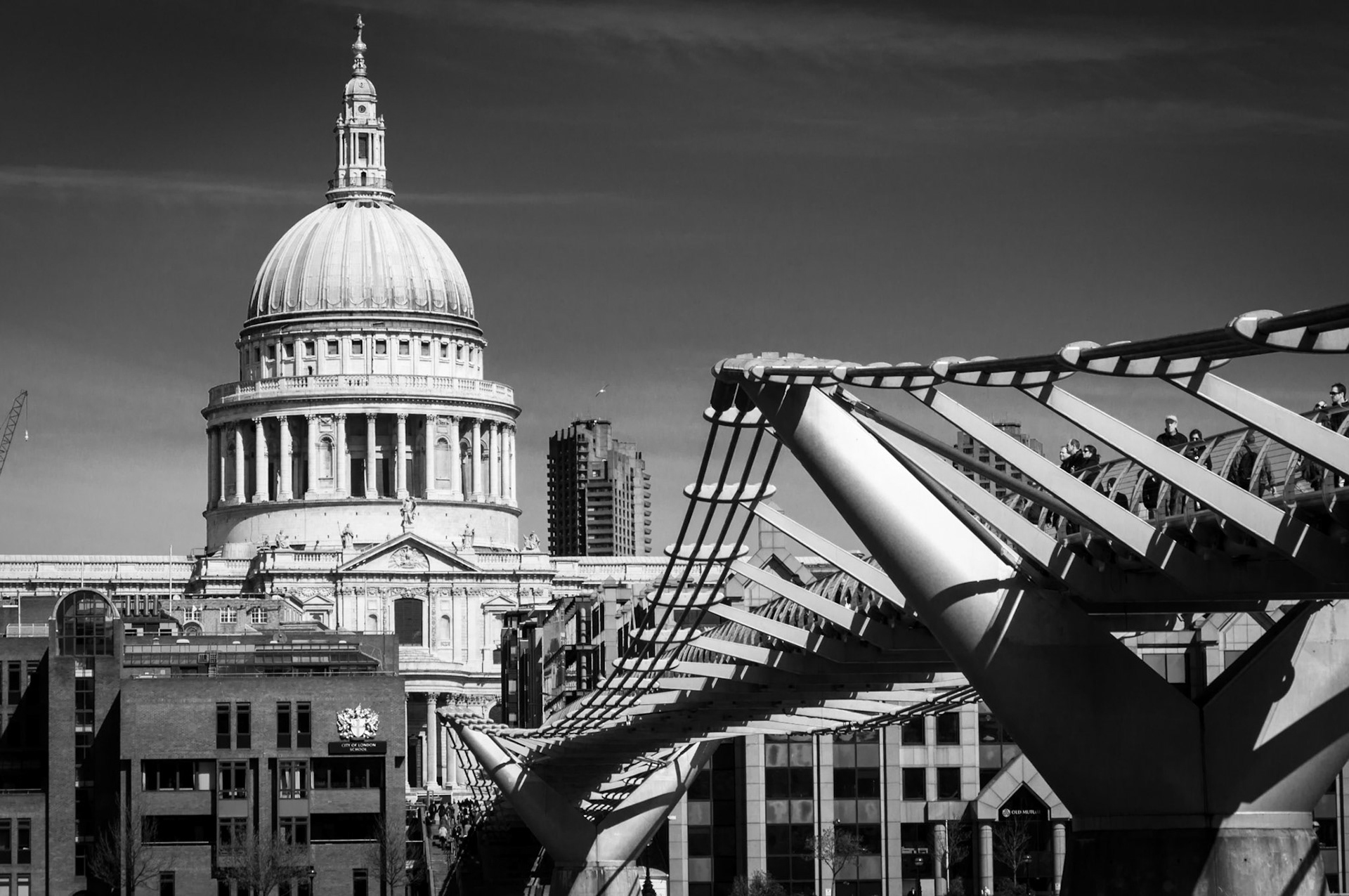 When I changed this to Black and White, it just "popped out" at me.