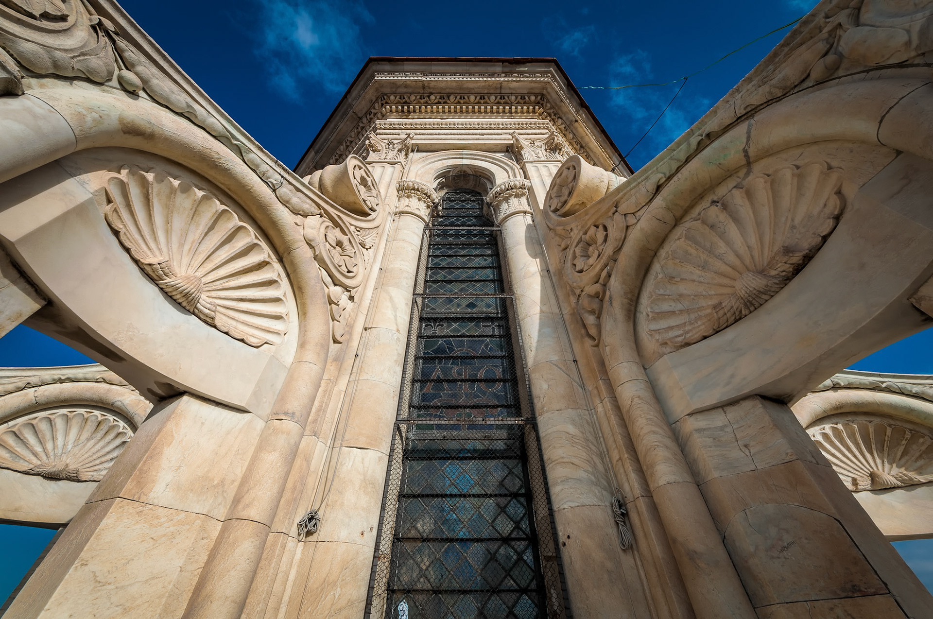 The Flying Buttresses of Florence