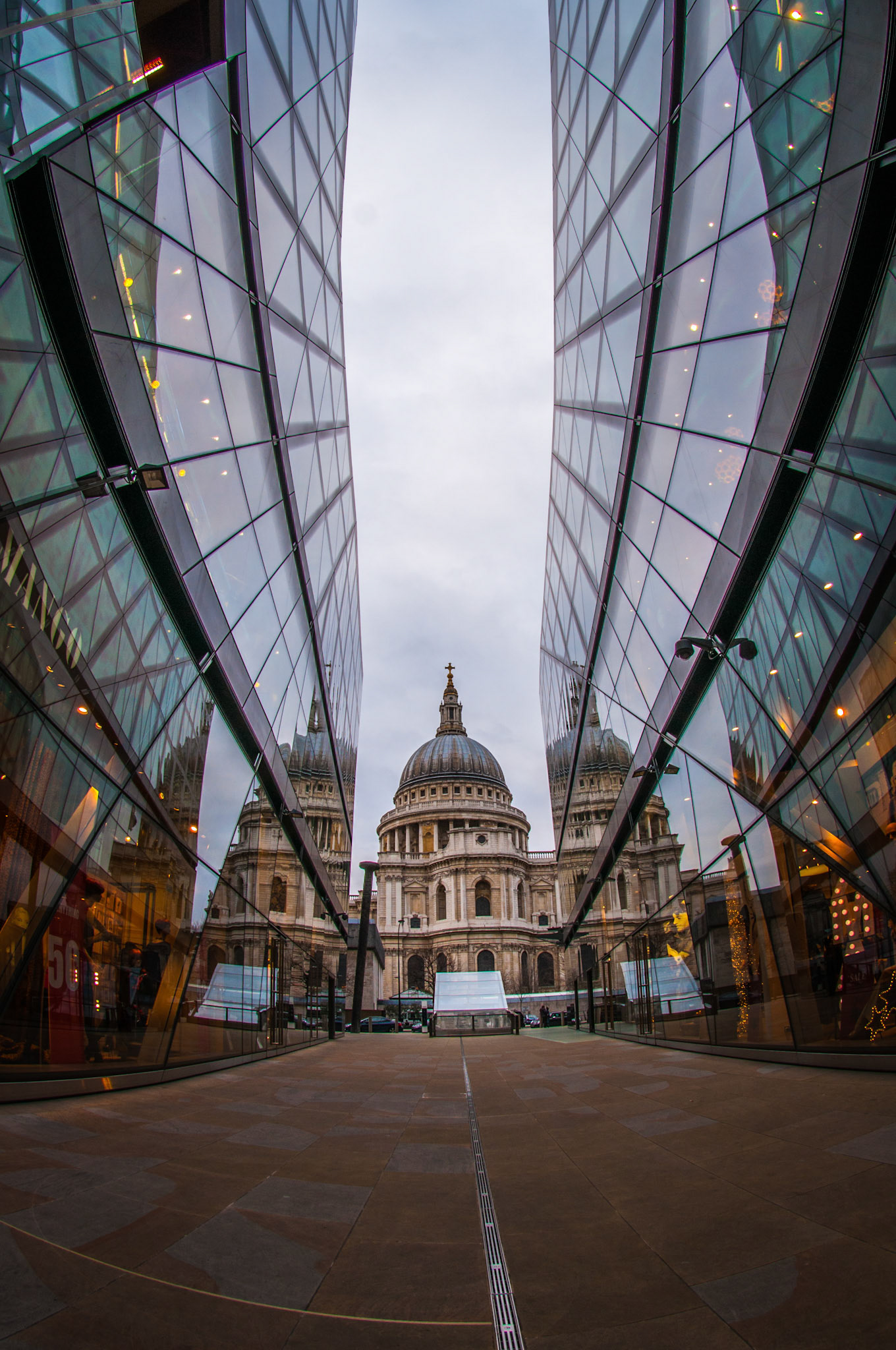The shopping centre provides reflections of St. Paul's Cathedral.