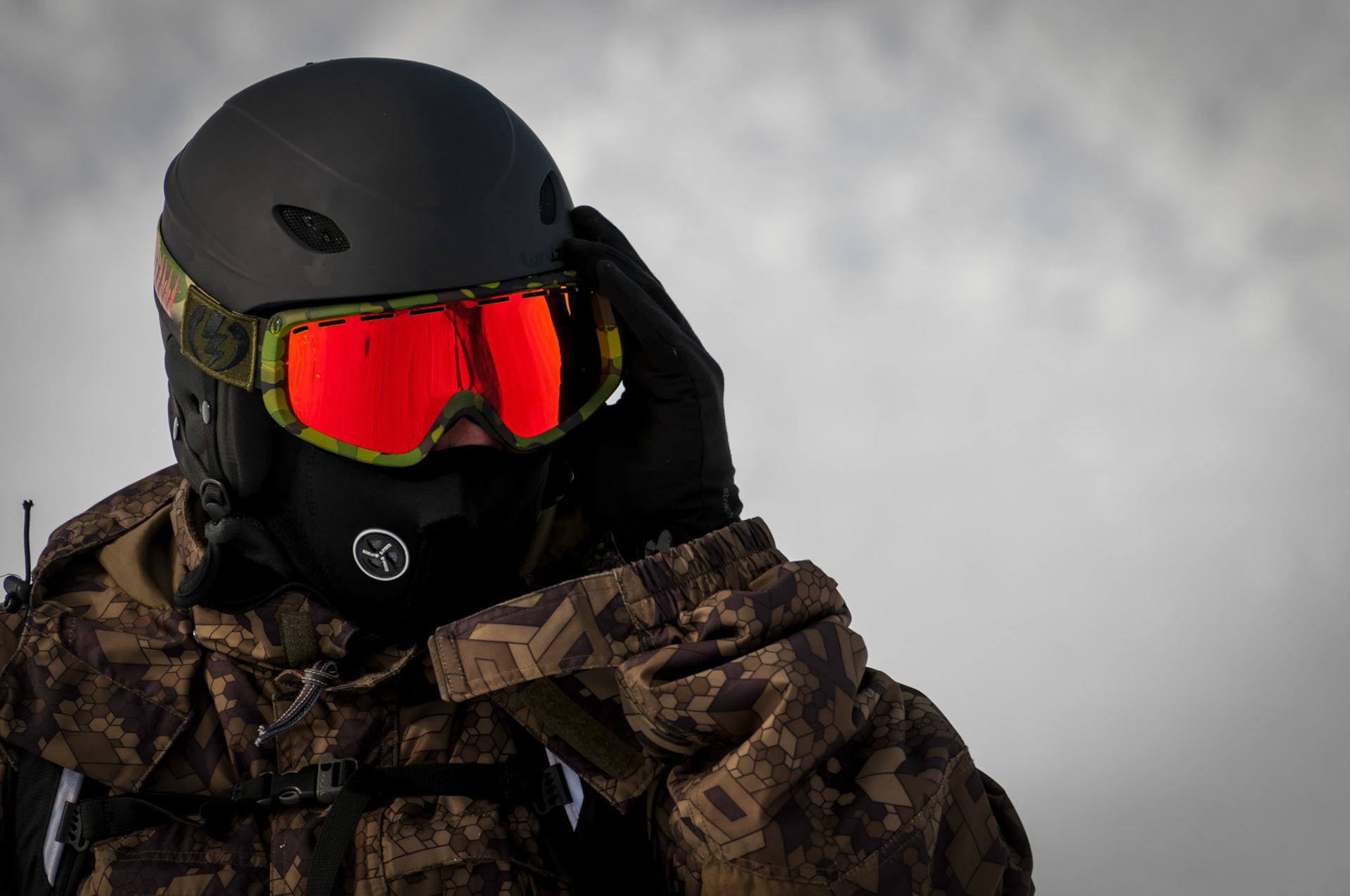 The SAS Have Arrived On A Snowboard