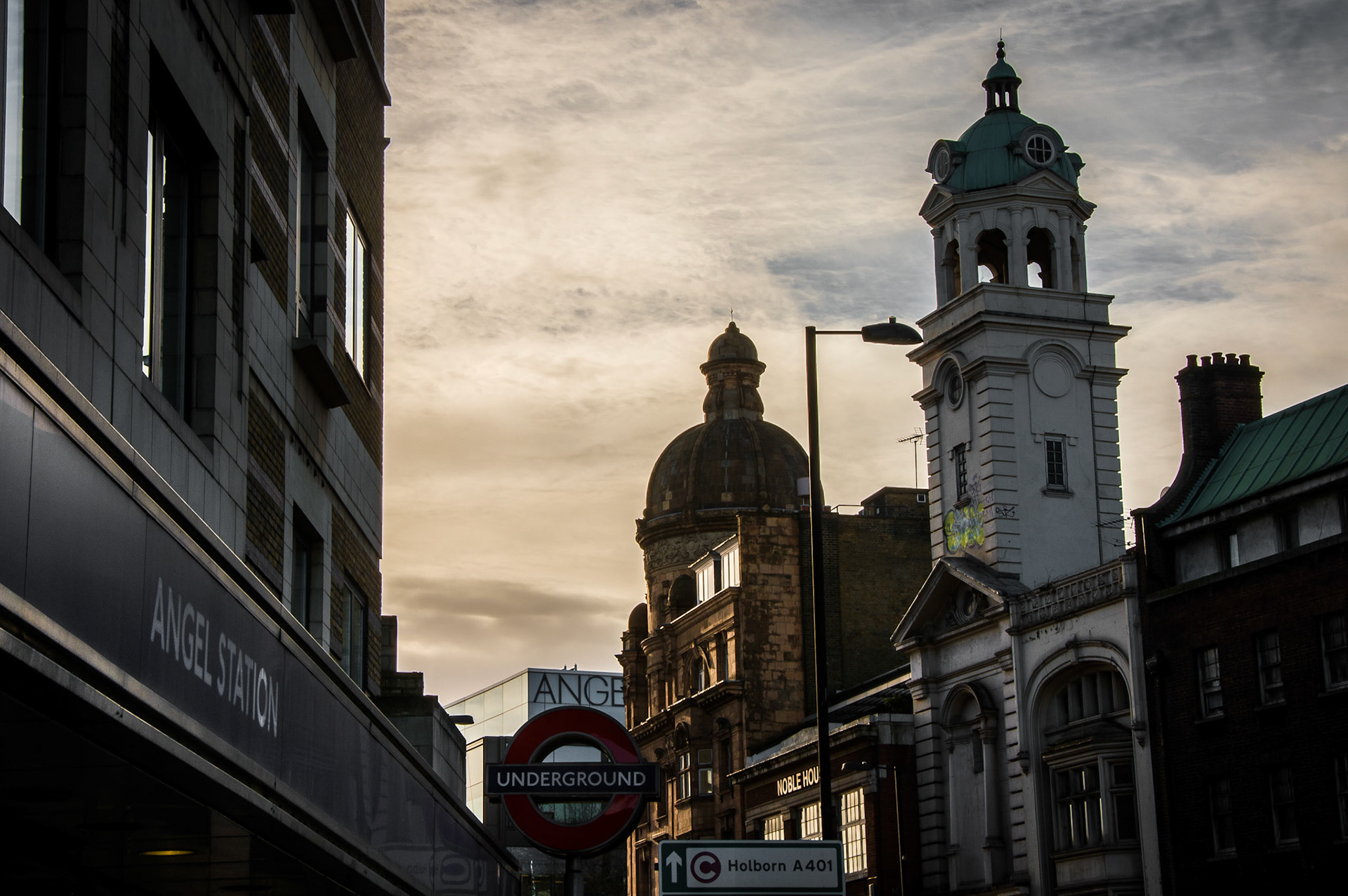 Trying out what I call "nice HDR". None of the harsh fake colours, just some of the details in the lights and darks.