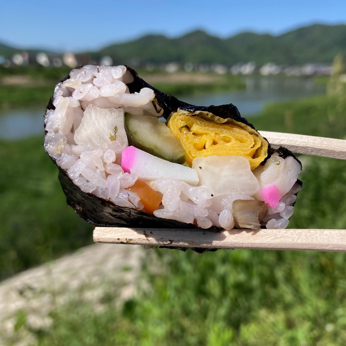 handmade maki at the river
