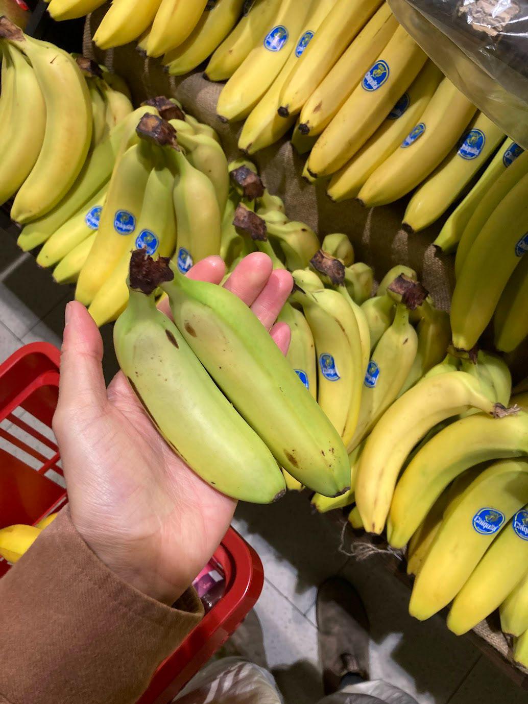 the miniest cutest bananos