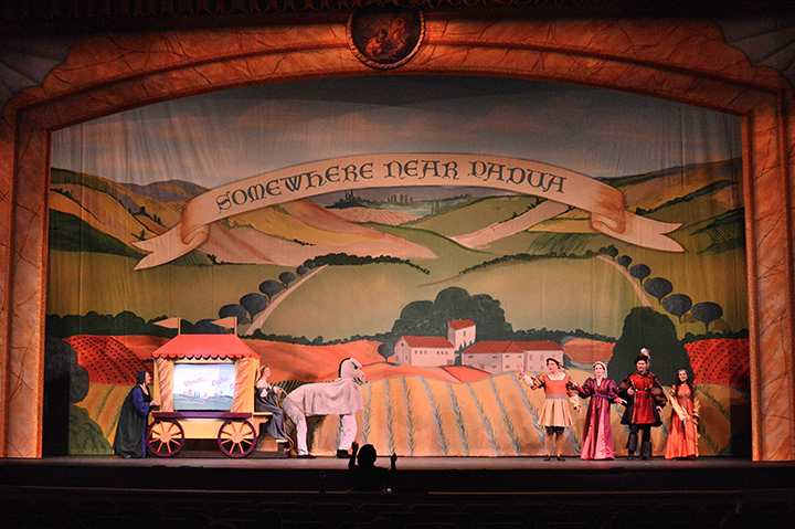 "Kiss Me Kate" Production Photo
