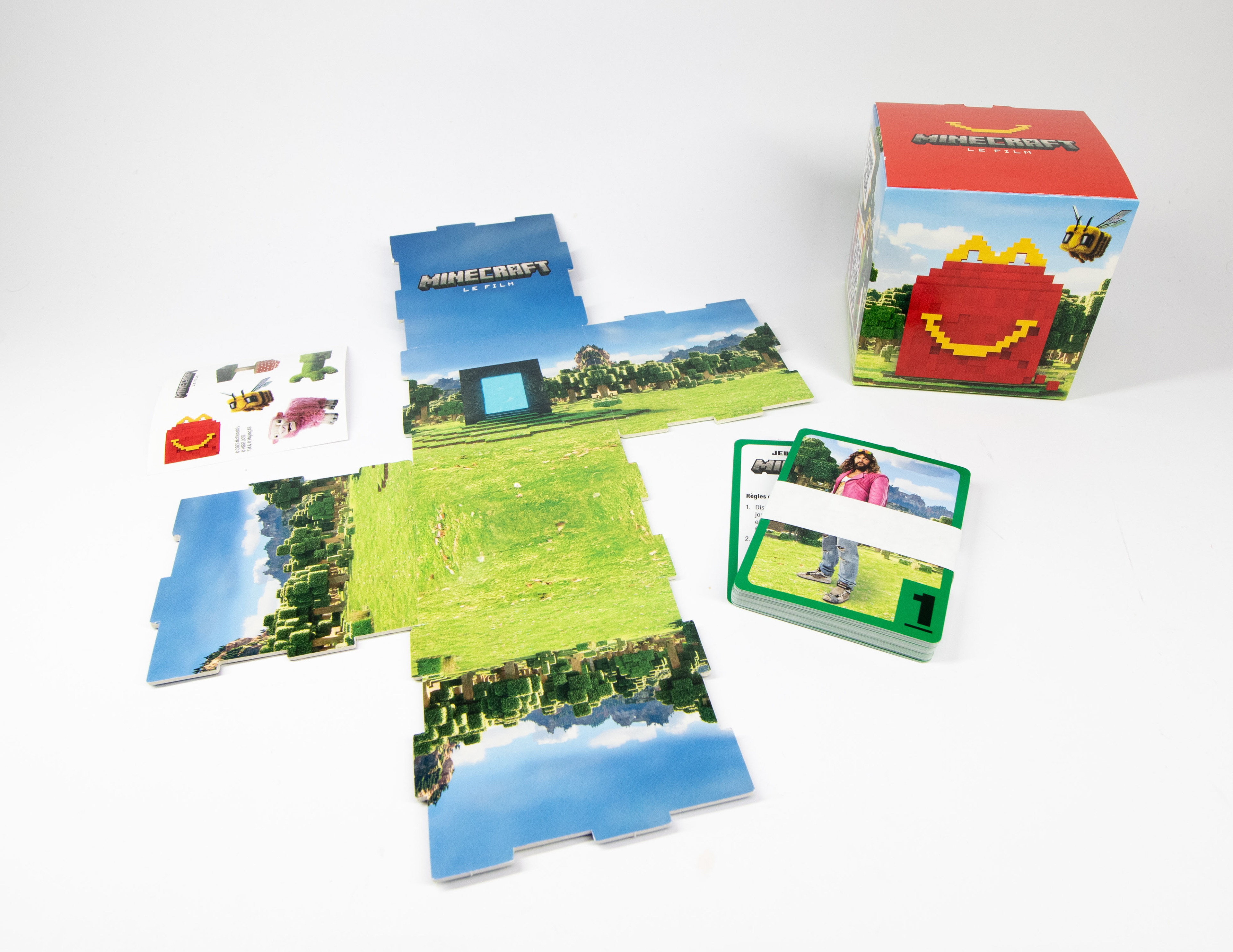 Snap cards (A), with block world and stickers  - production line photos