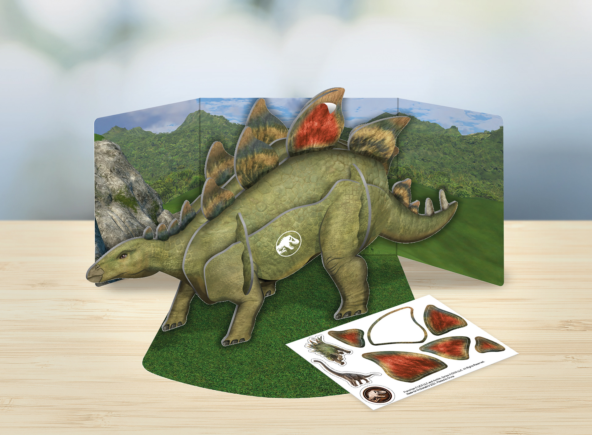 Jurassic World: Camp Cretaceous – 2021 – what's in the box.