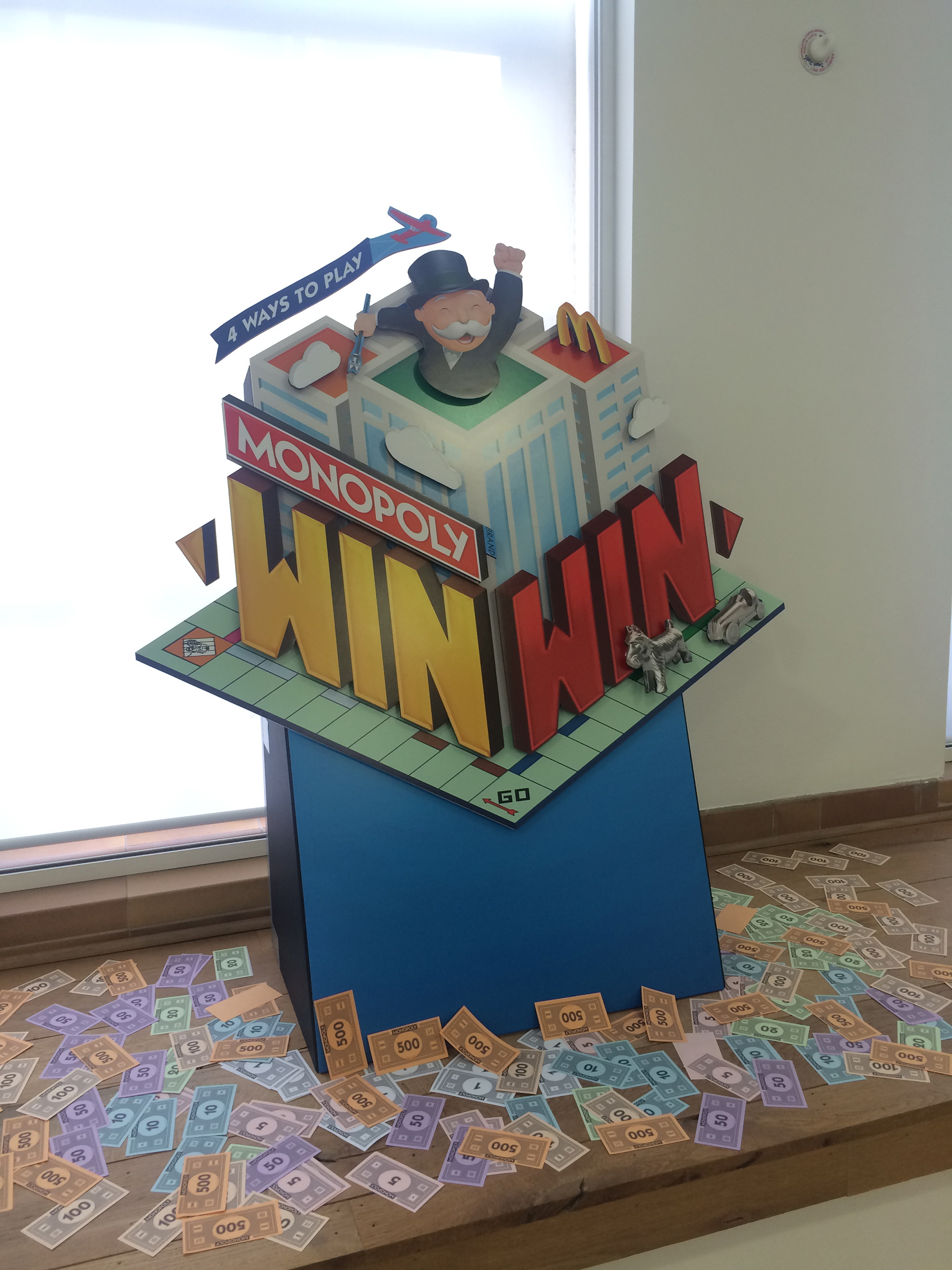 McDonald's Monopoly – UK  2017  – Launch day graphics – Standee