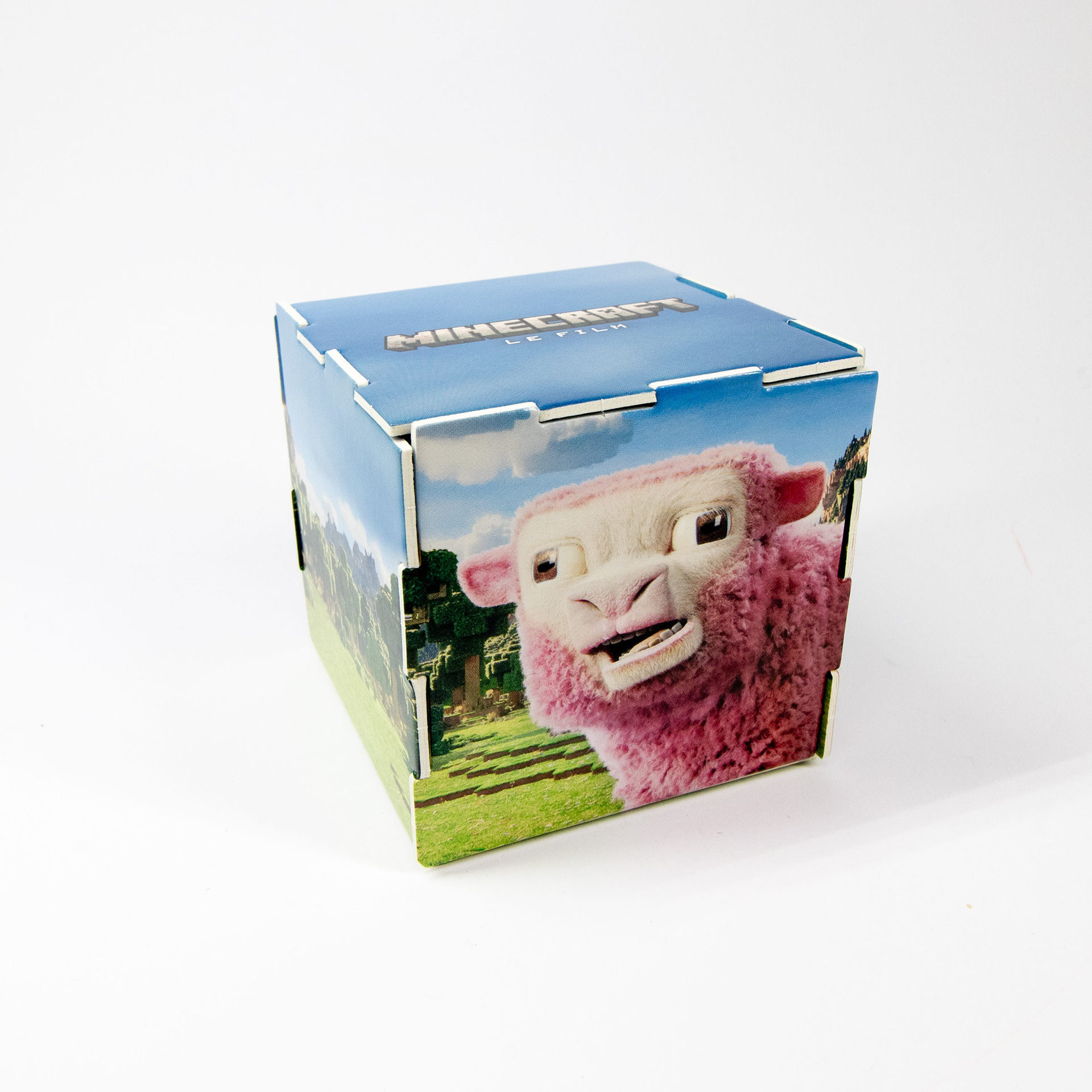 Pink sheep block world