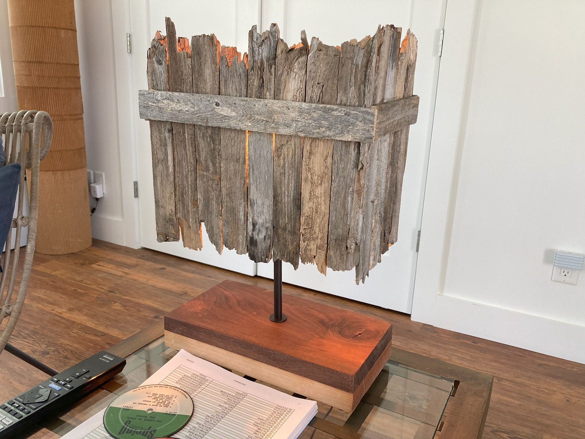 "Rugged Fence"...single post 4w...13 x 6 x 18