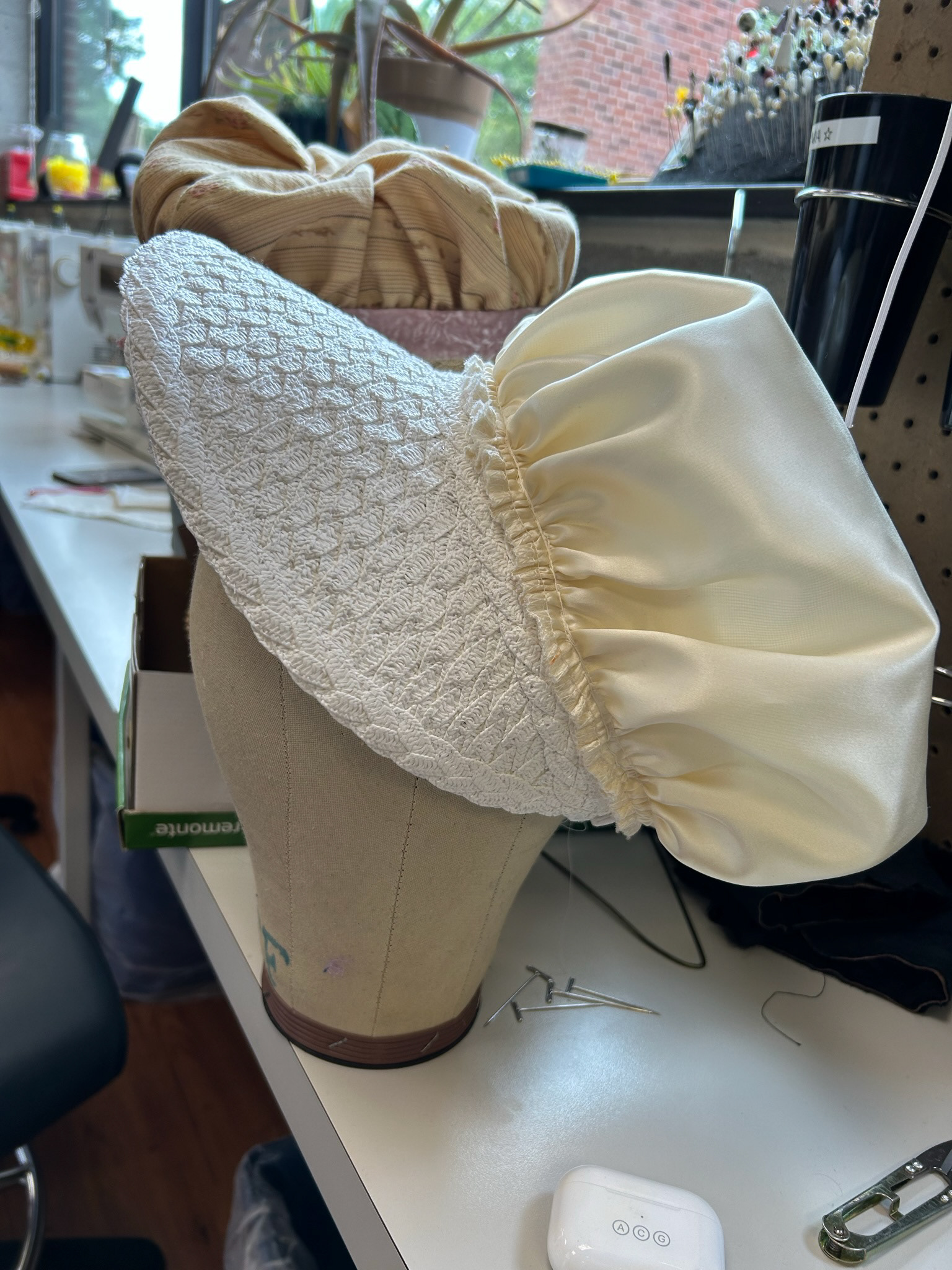 The starting point of most bonnets in the show