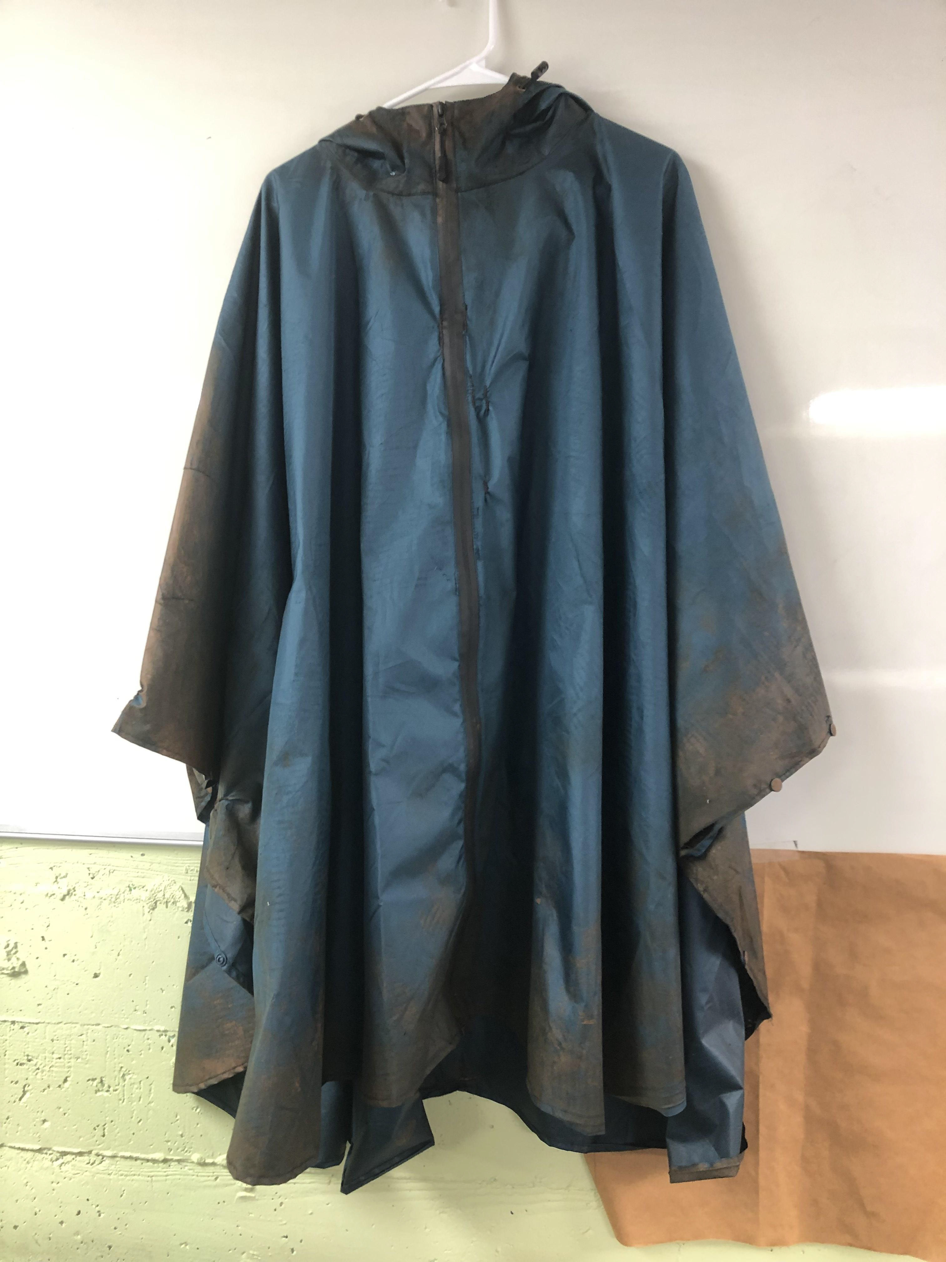 Poncho front