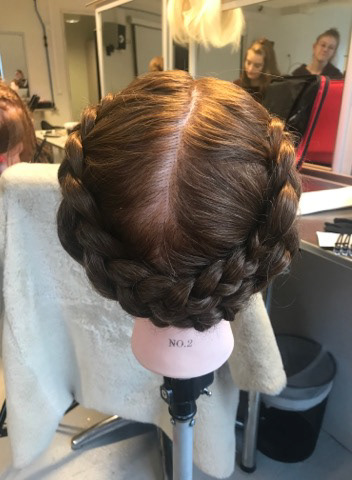 Milkmaid braid