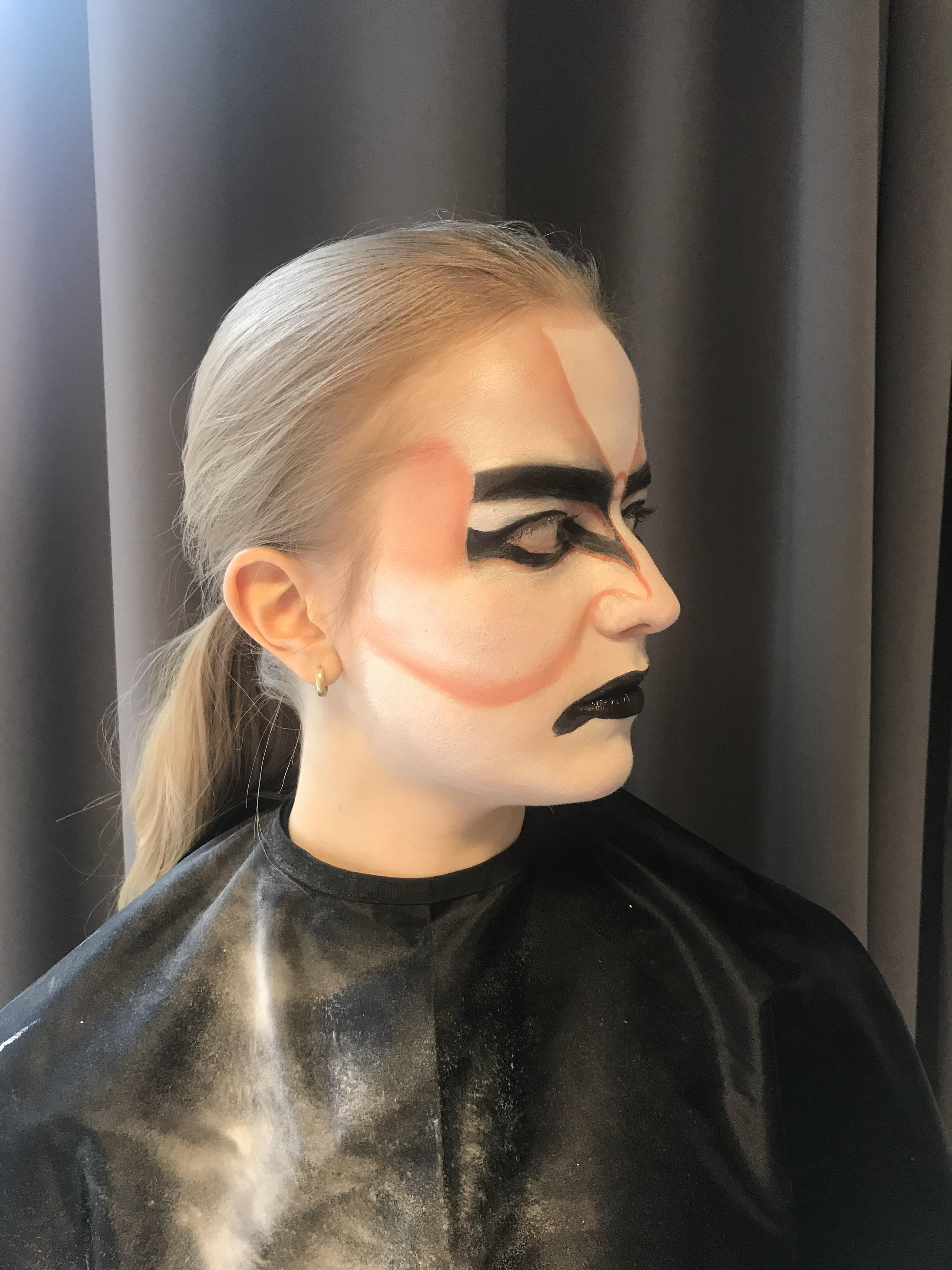Kabuki makeup from Høyskolen Kristiania