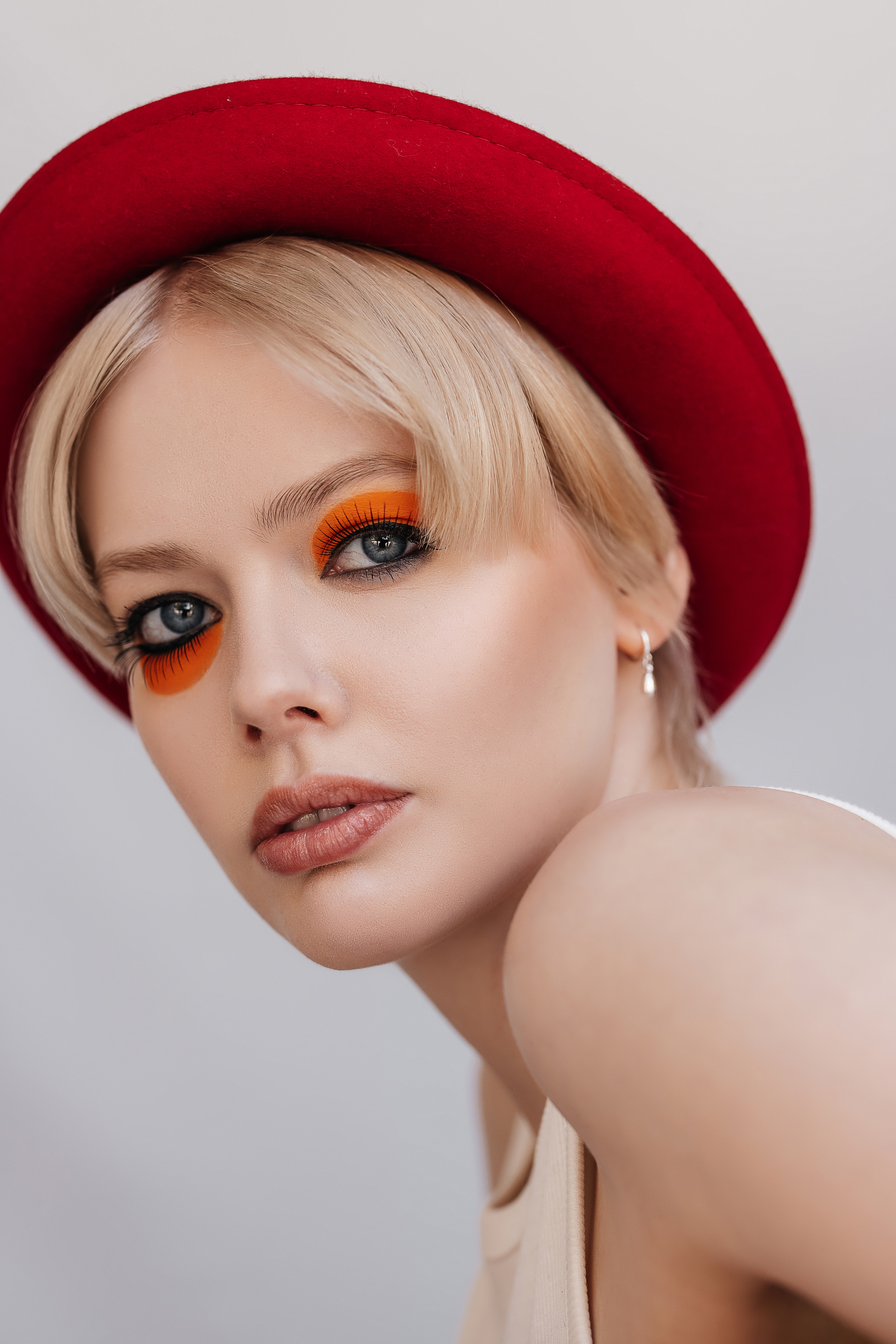 Photographer: Nelly Oz. Inspiration : Clockwork Orange