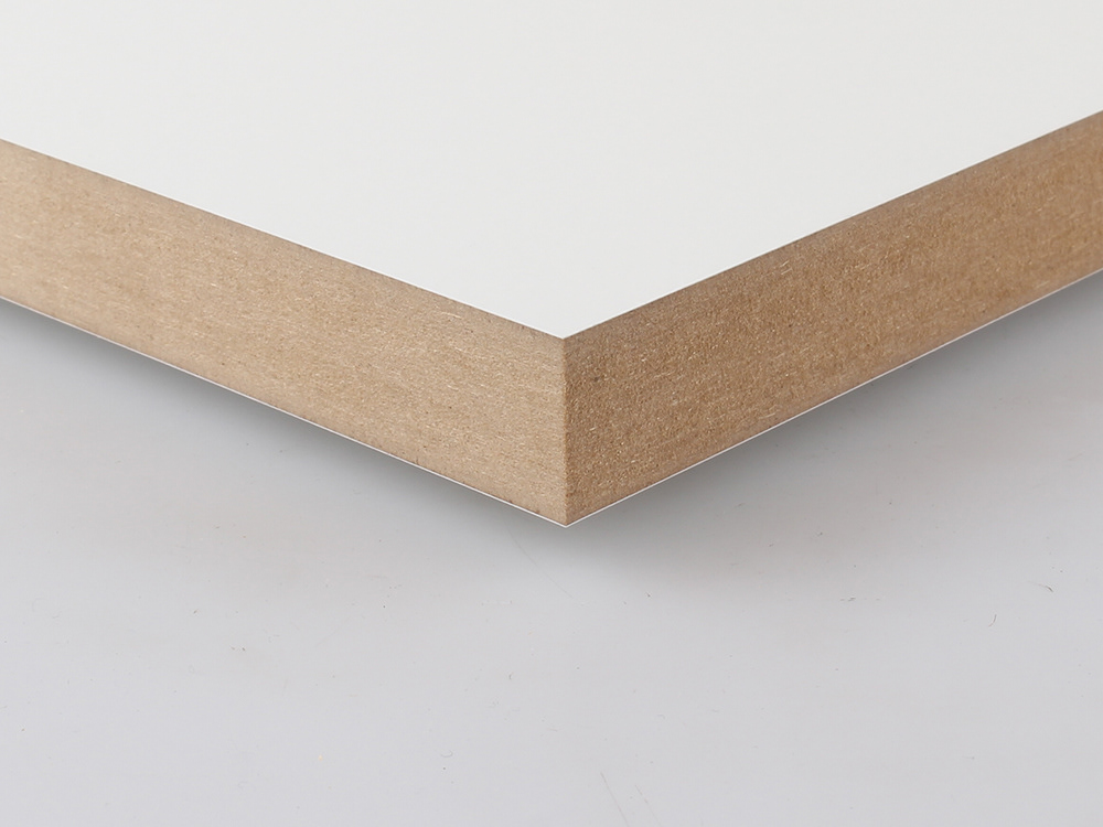 MDF Grundierfolie beschichtet