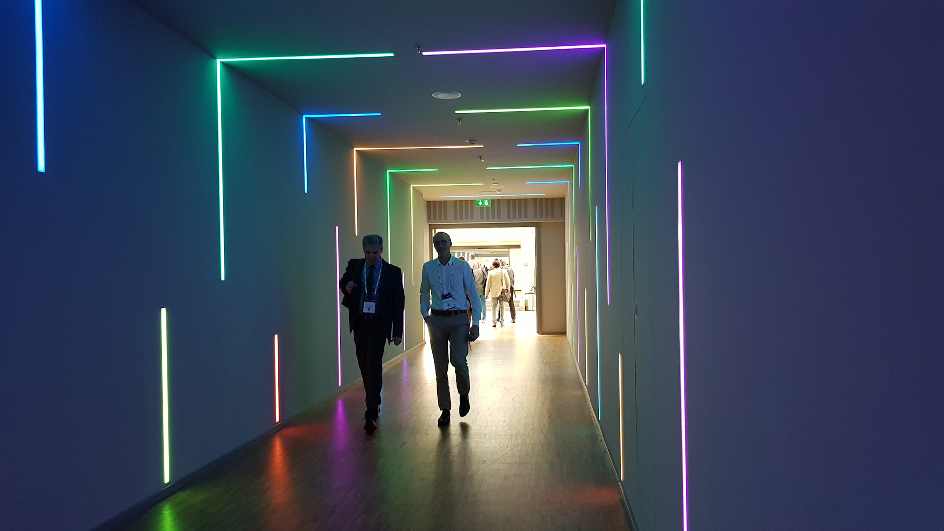 Conference tunnel