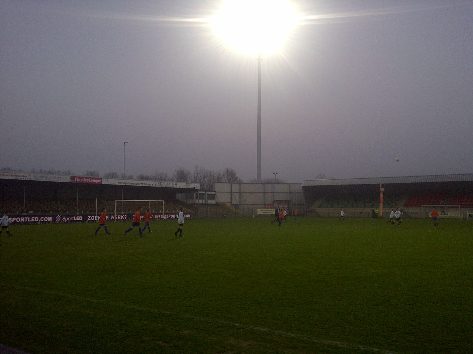 Joris speelt op veld FC Dordrecht en wint met 7-1