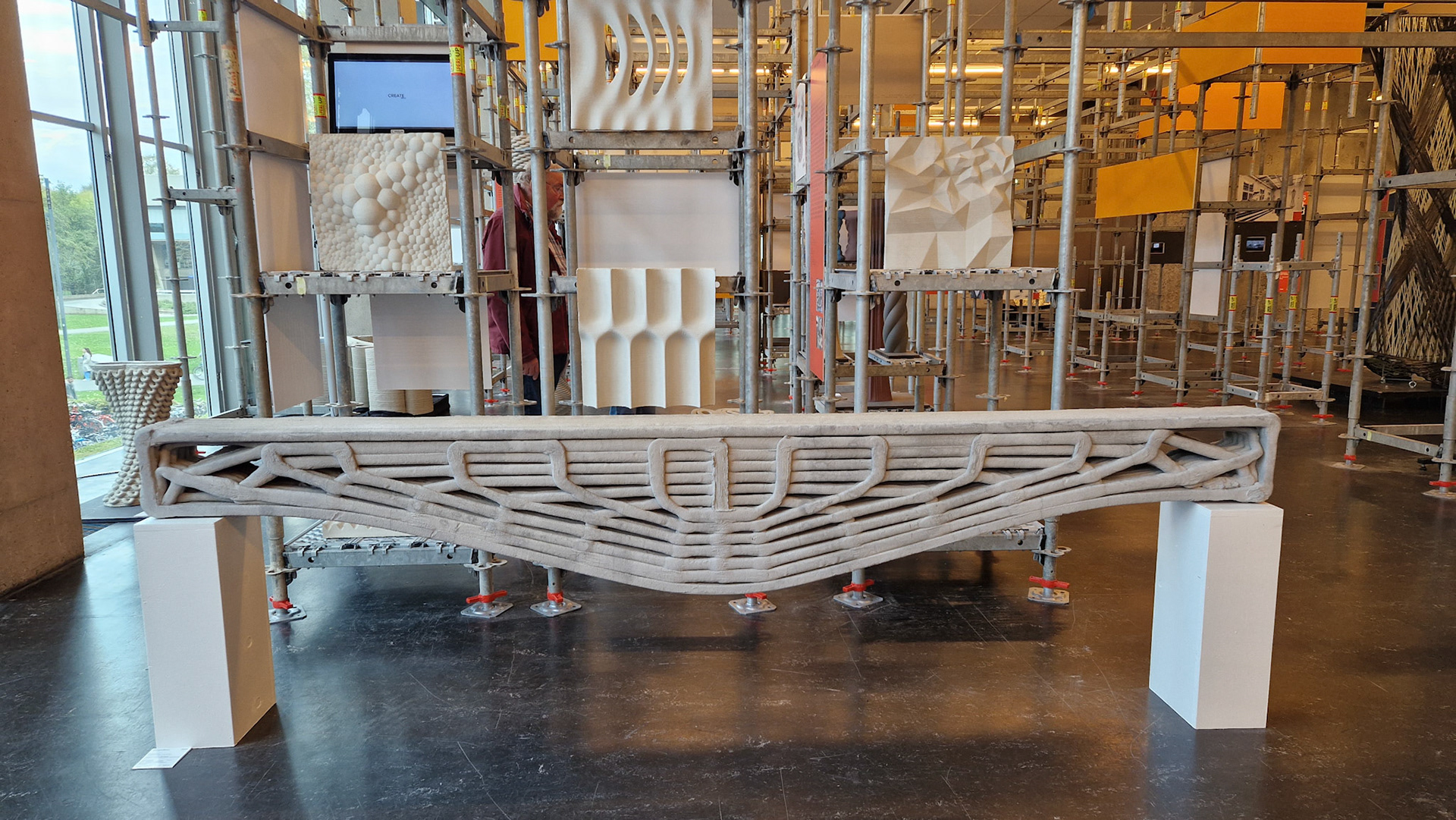 Robots building stuff