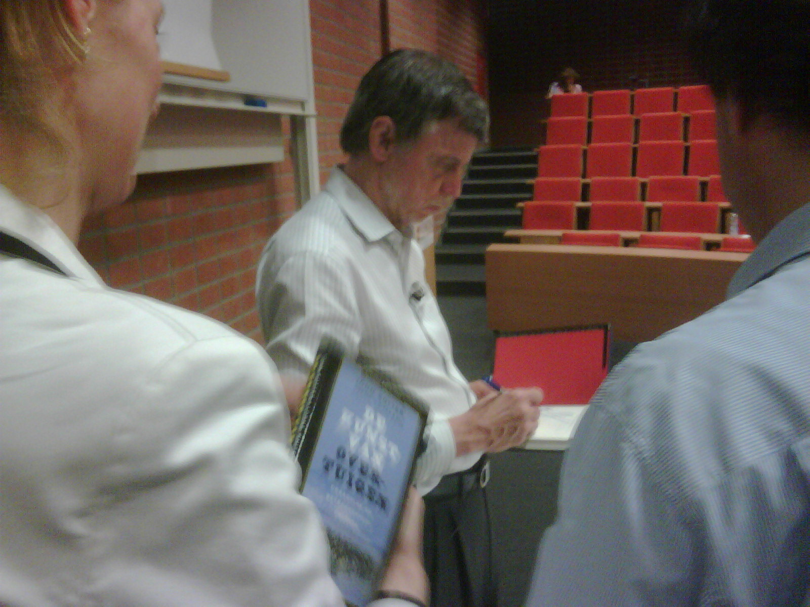 John Kotter tekent A Sense of Urgency