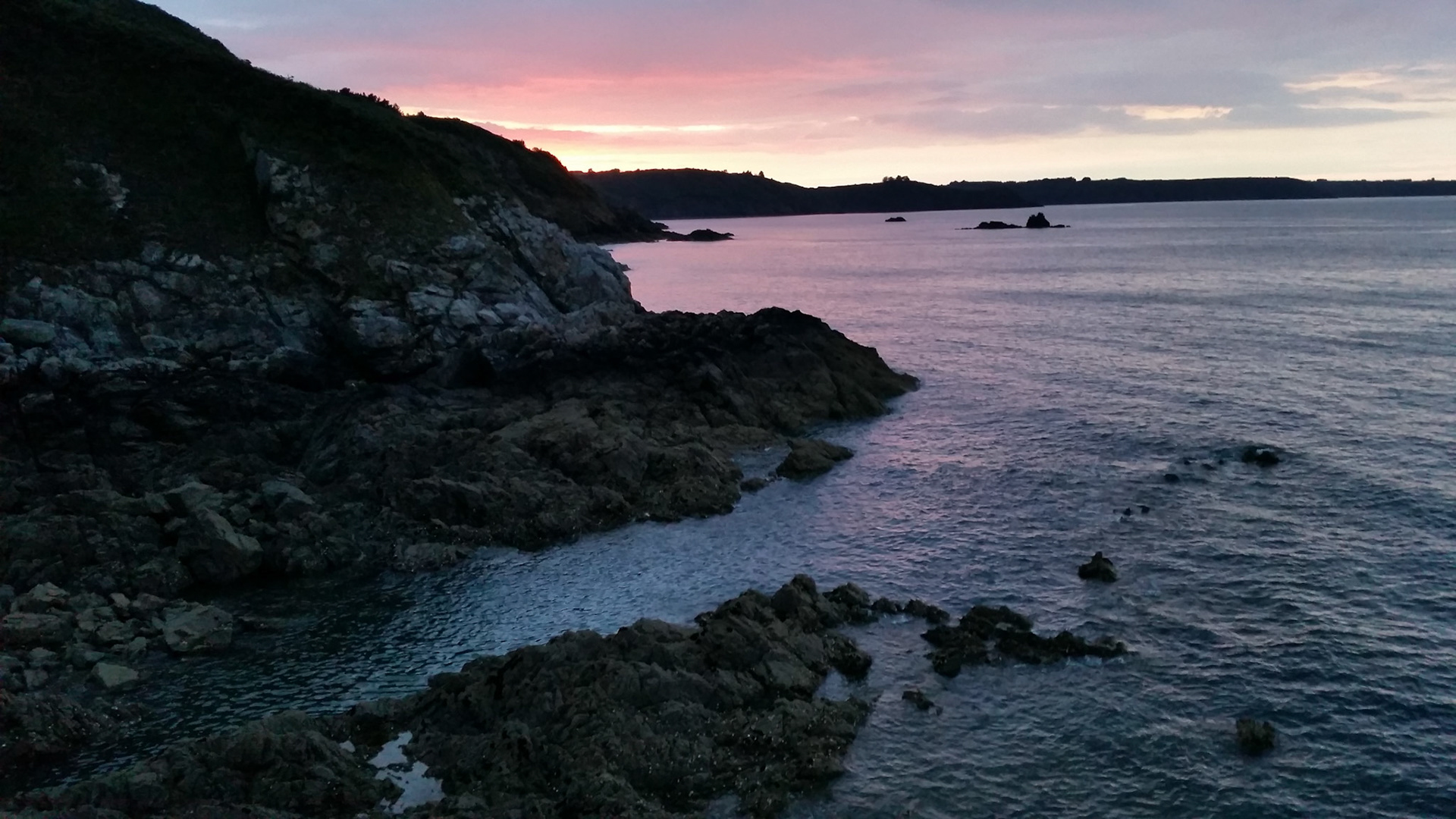 Ons strand 's avonds bij vloed