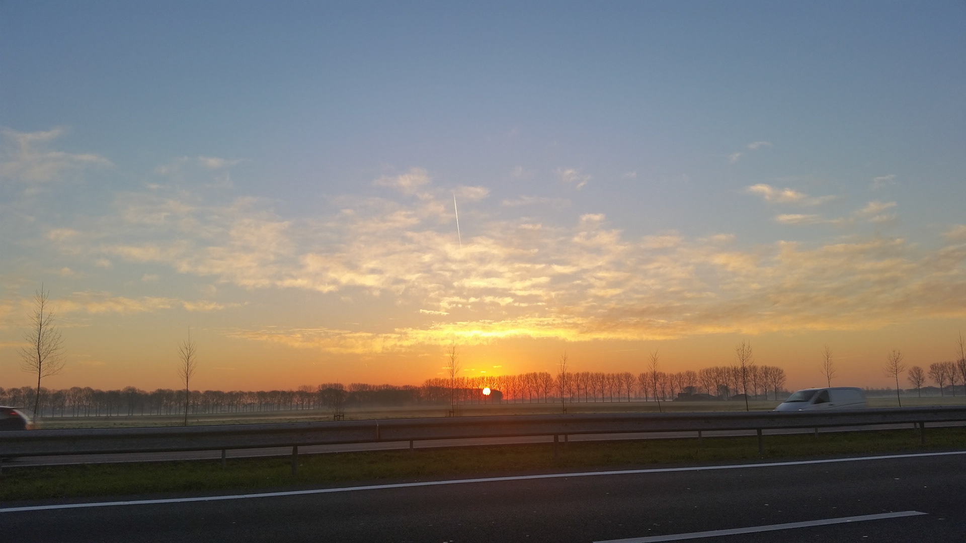 Zonsopgang vanuit de file