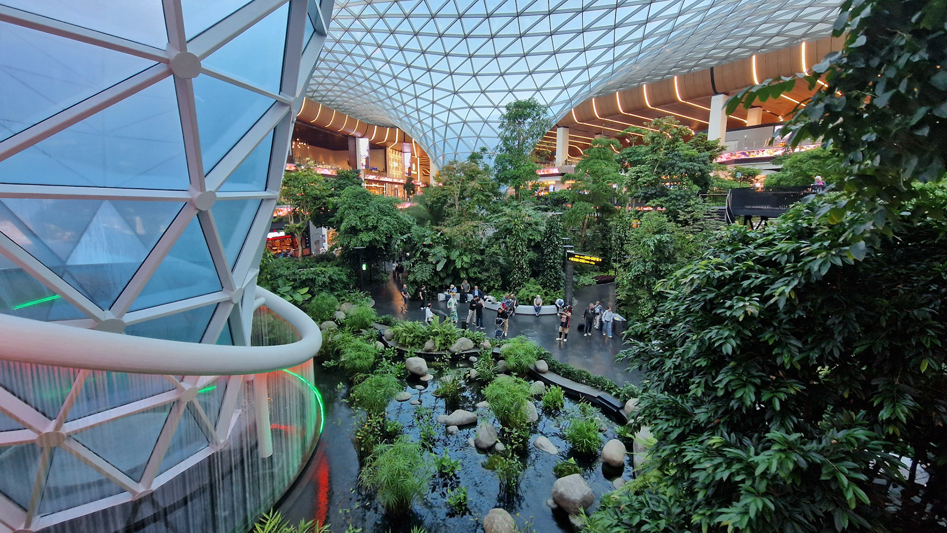 Doha at 4 in the morning