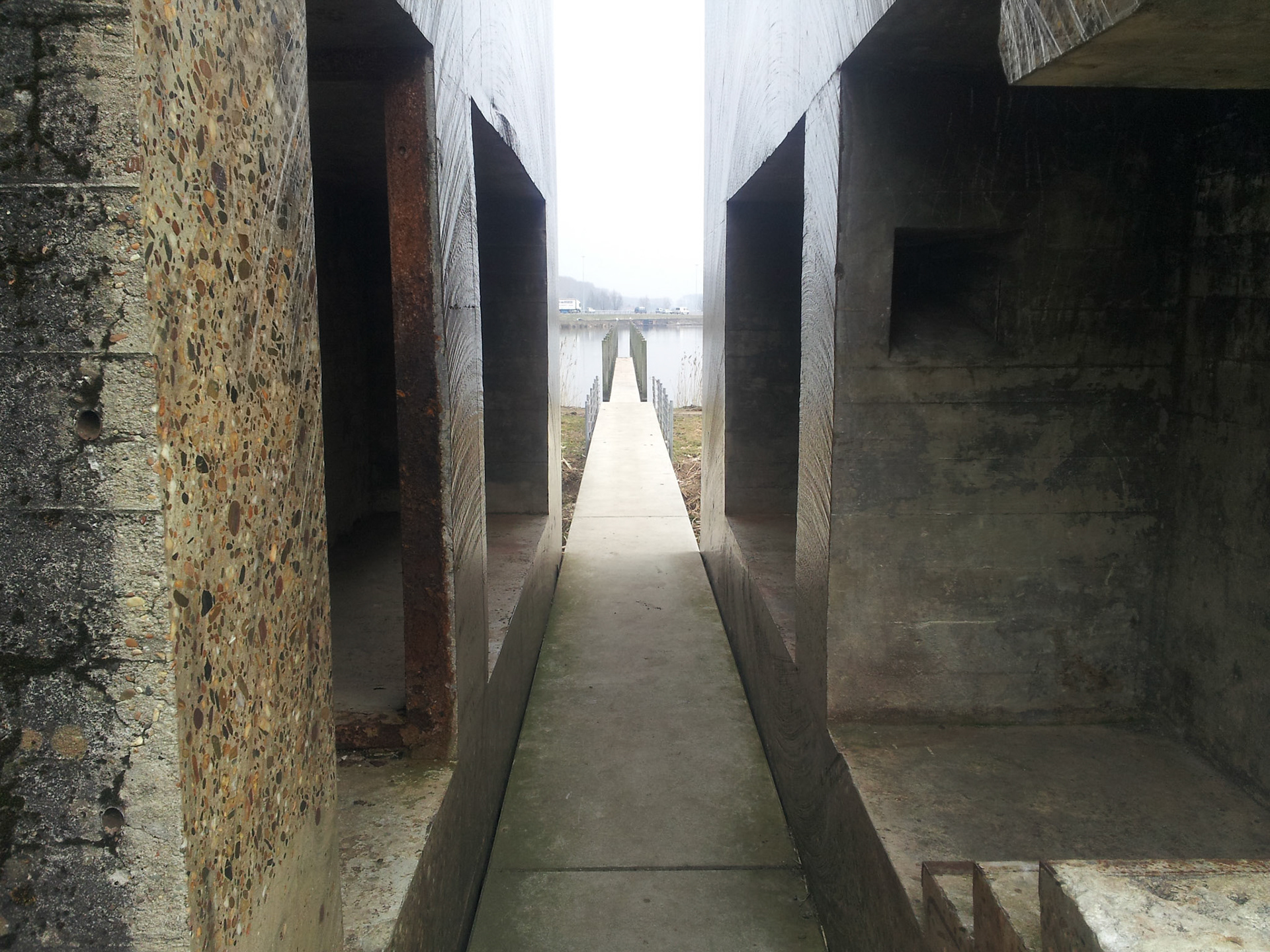 Doorgezaagde bunker
