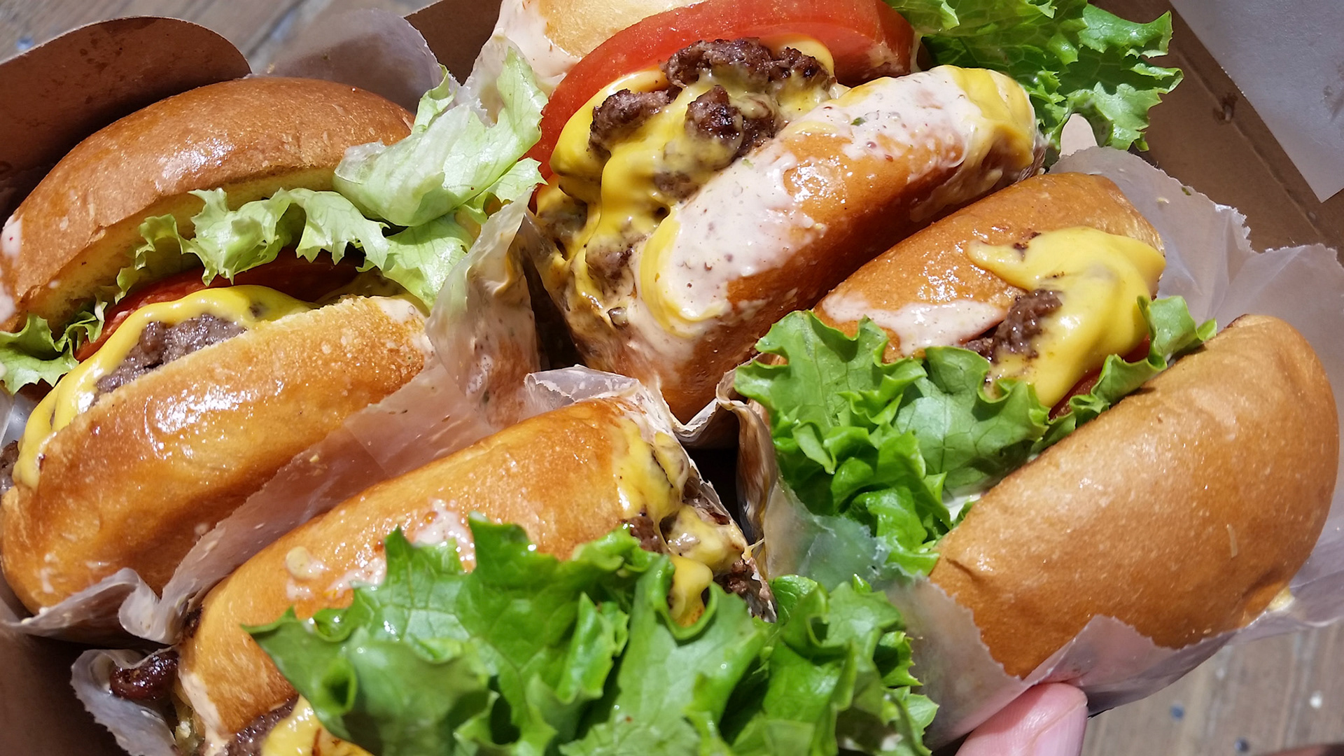 Pier burgers in Santa Monica