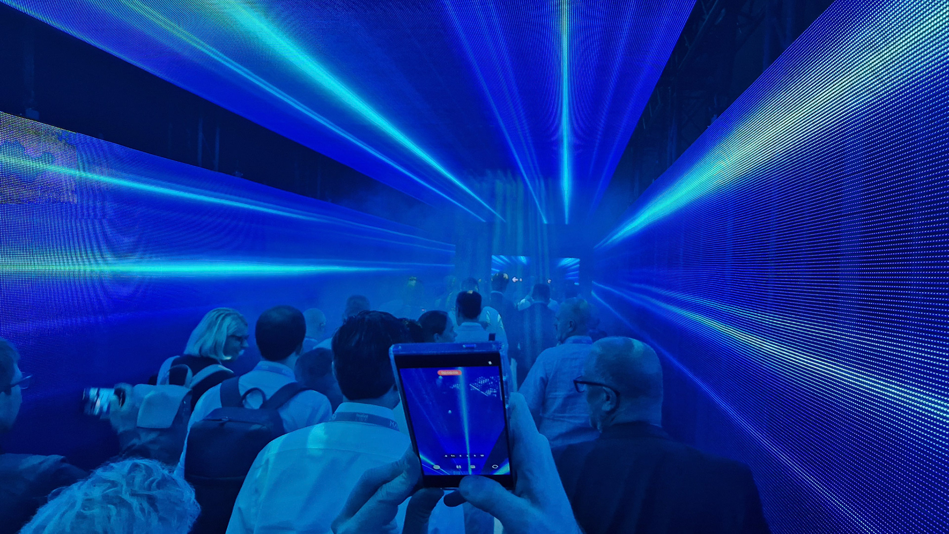 Keynote tunnel