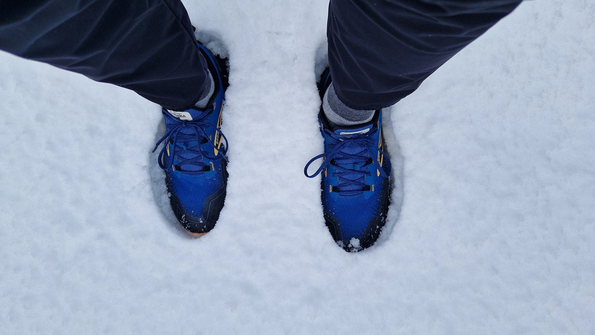 Snow trail run