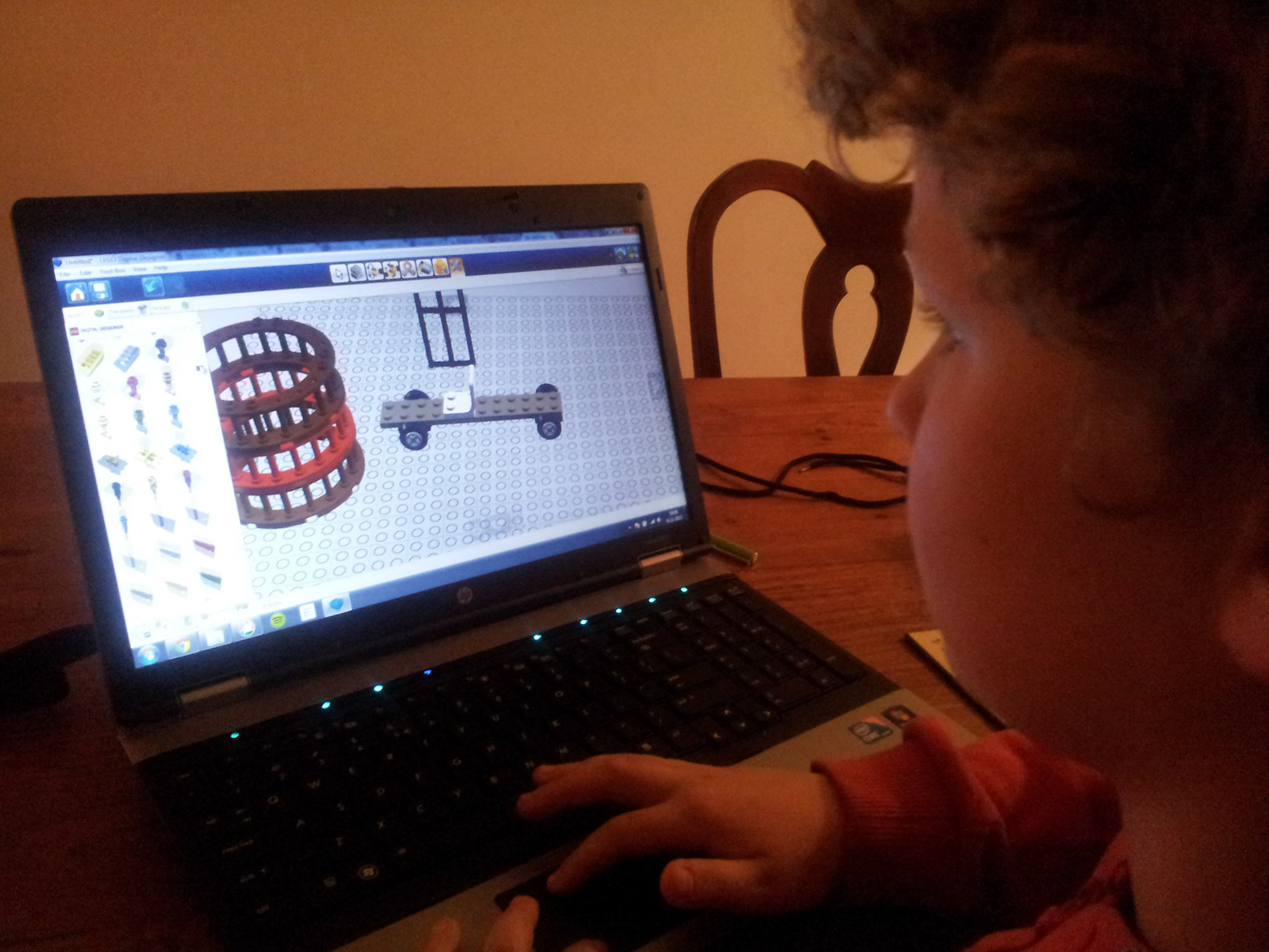 Mathijn ontdekt Lego digital designer