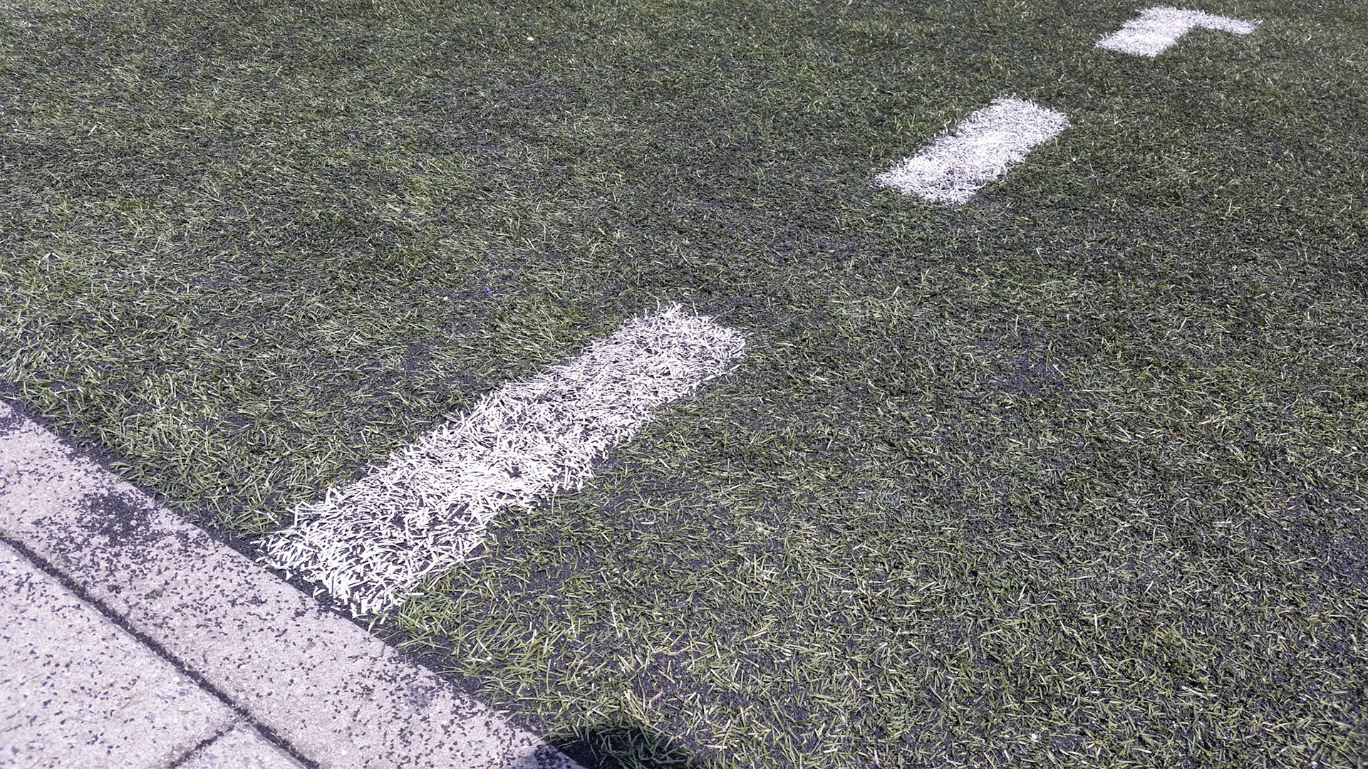 Autobandkorrelskunstgrasveld