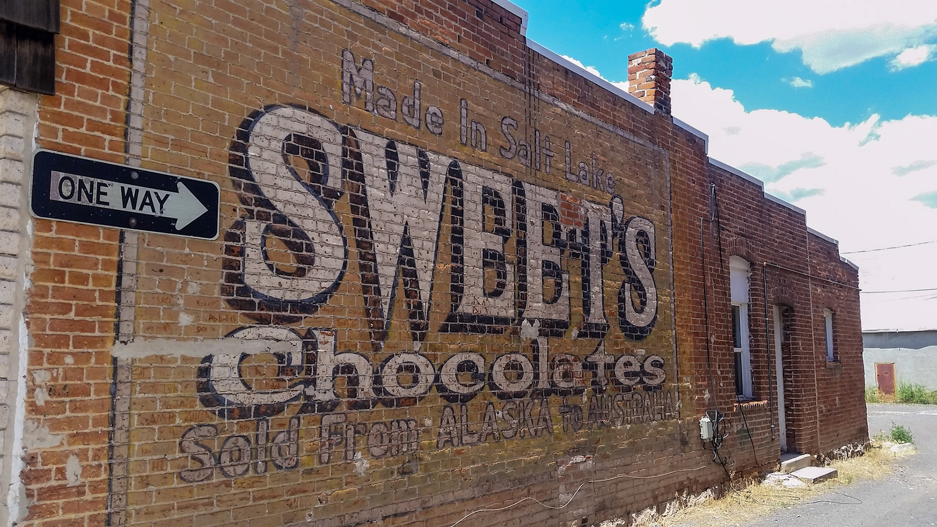 Back alley in Panguitch