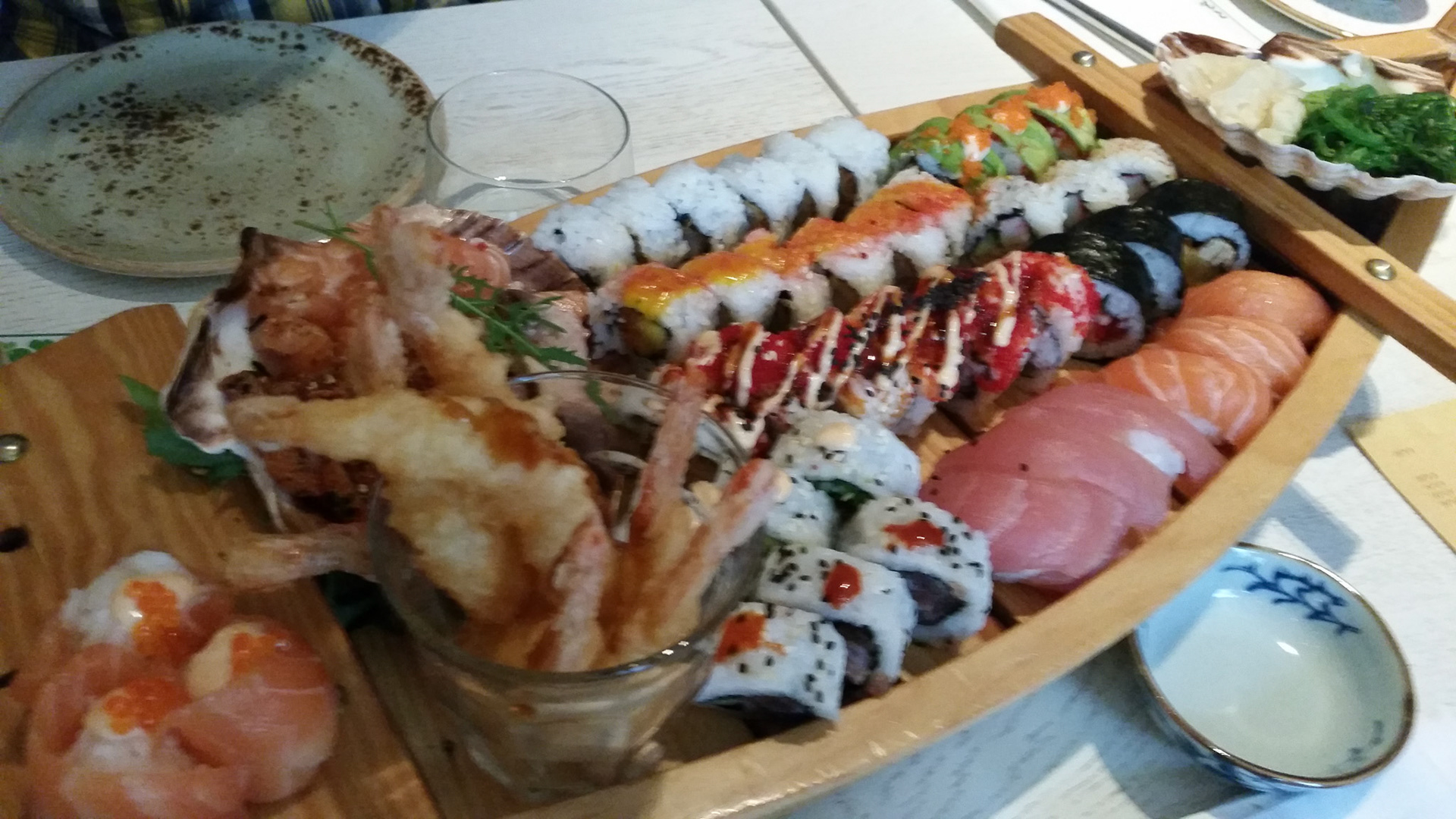 The Sushi Boat