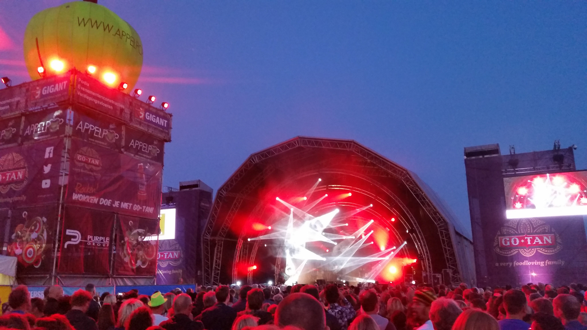 Kovacs op Appelpop