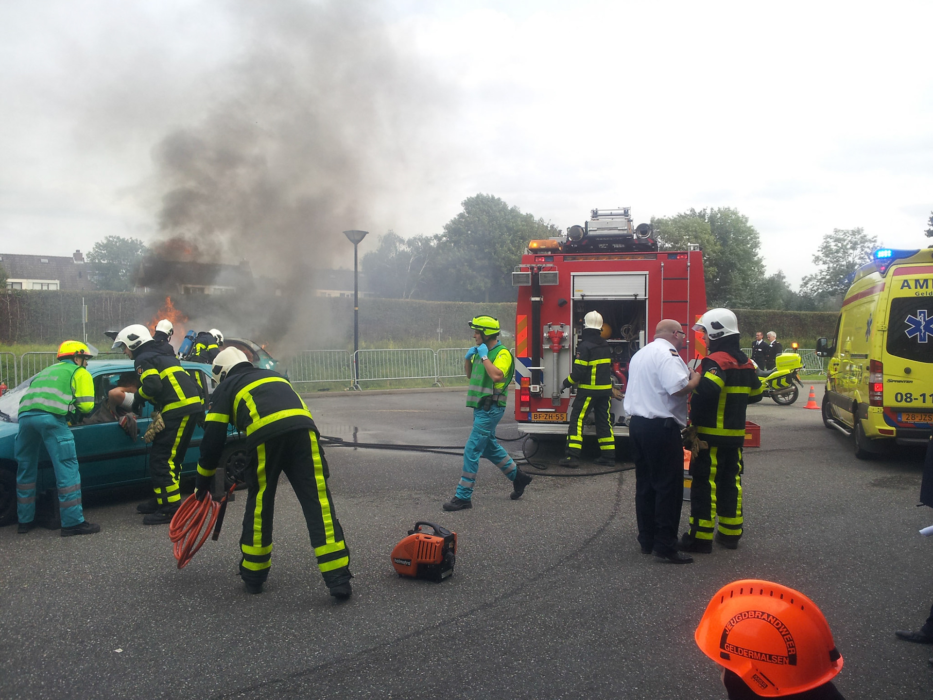 Goeie demo op de open dag van de brandweer