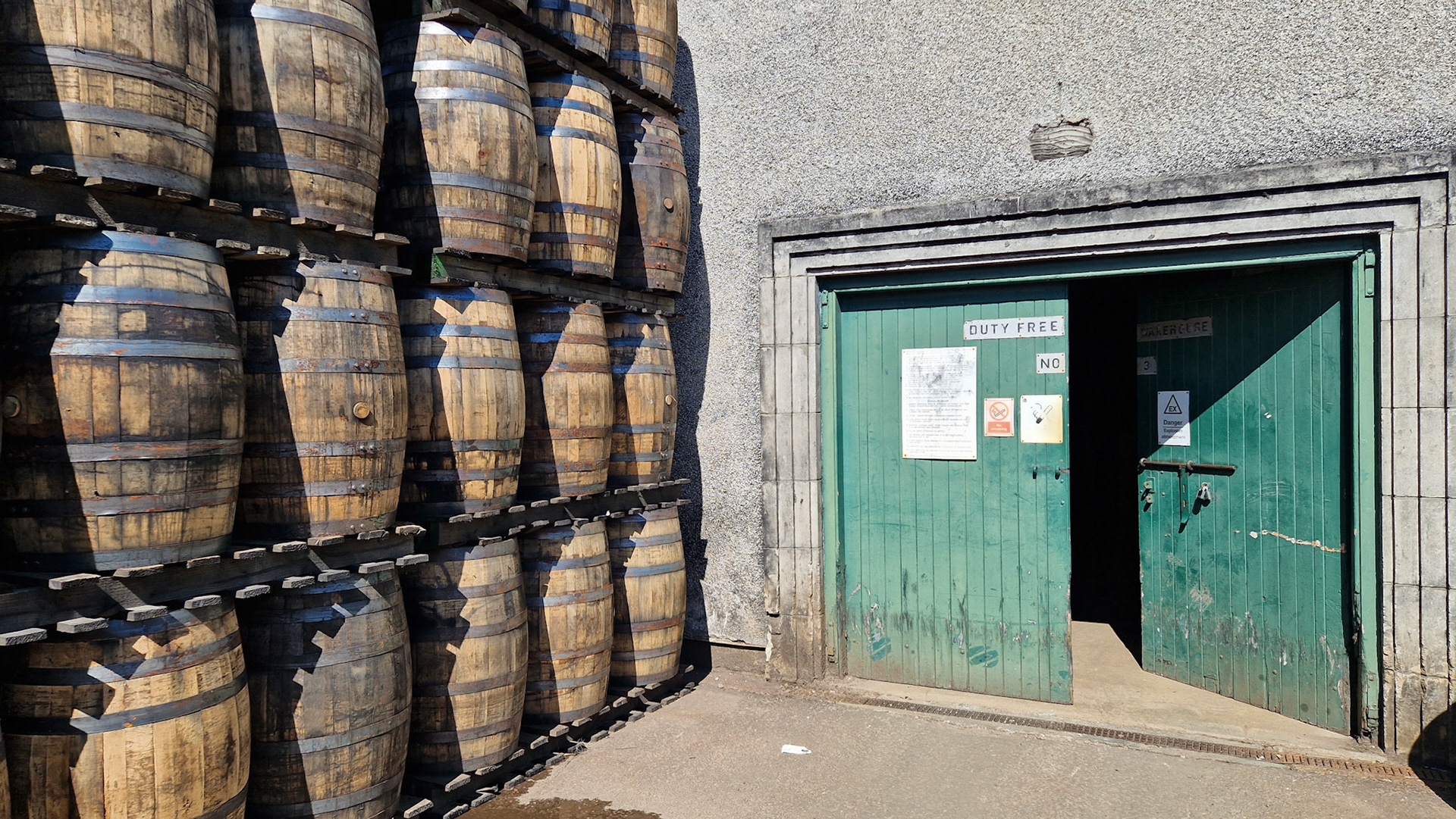 Tomintoul distillery