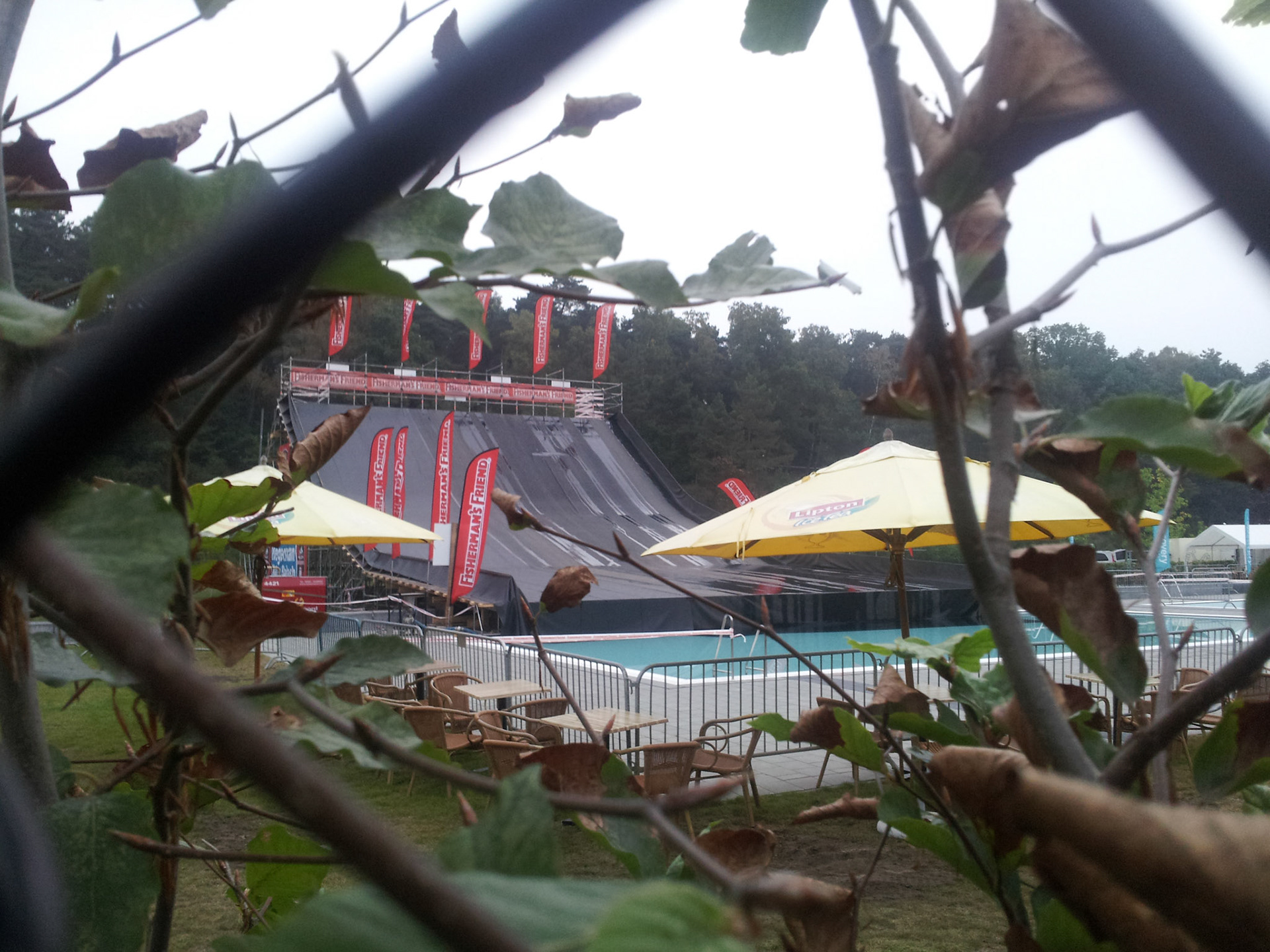 Mega glijbaan voor strongman run