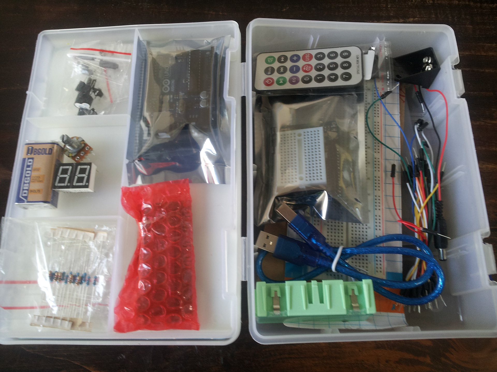 De Arduino kit is binnen!