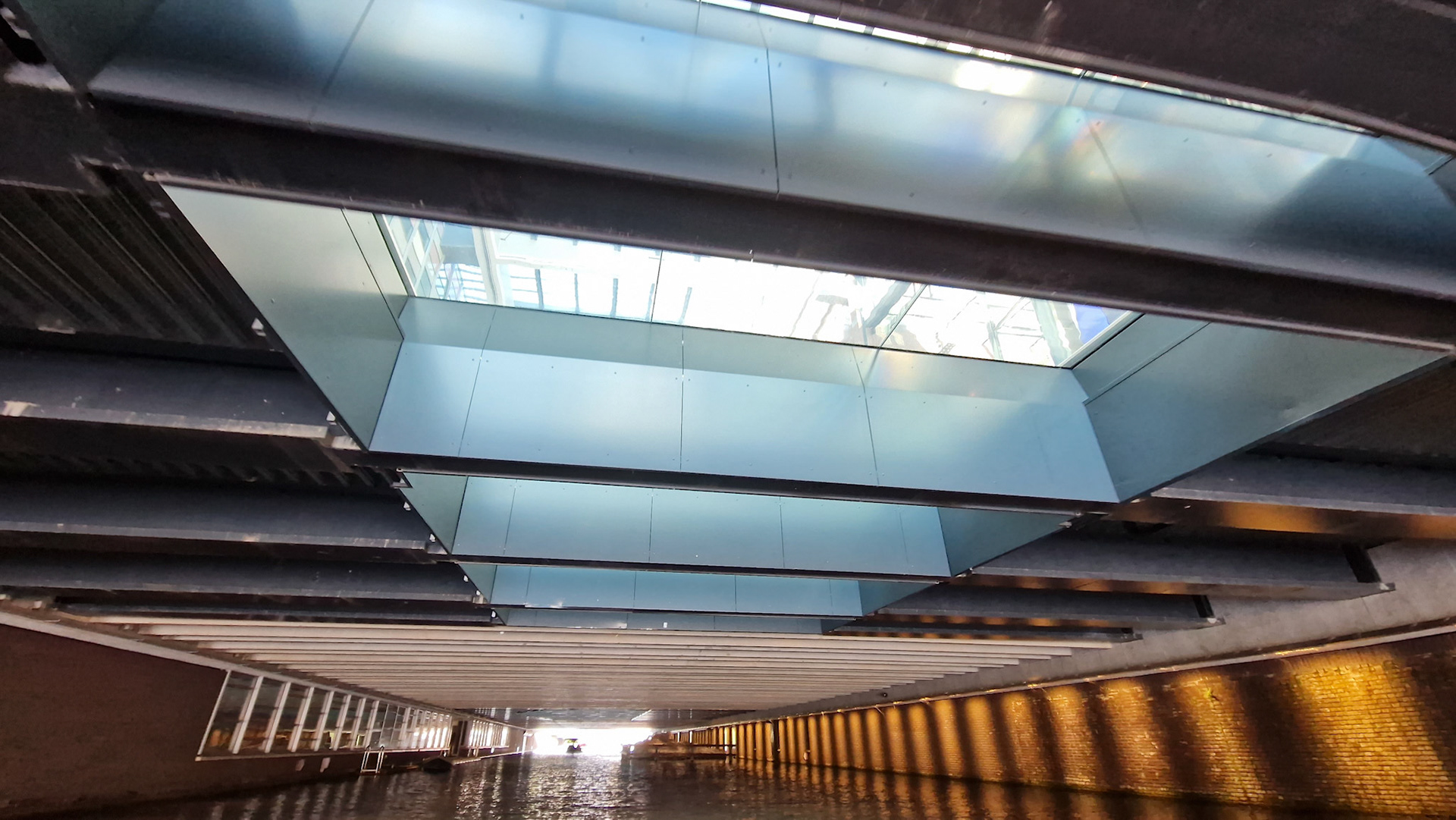 Onder Hoog Catharijne