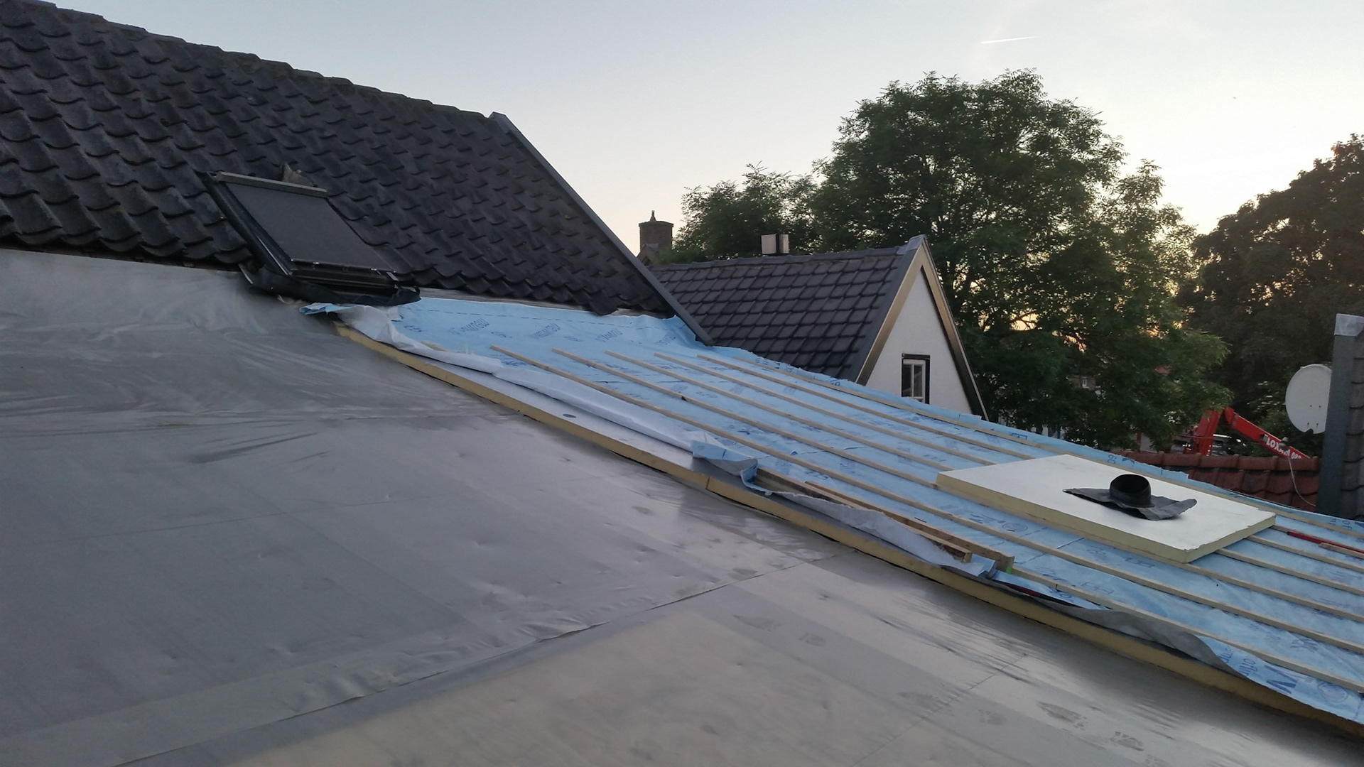 Nieuw dak in wording